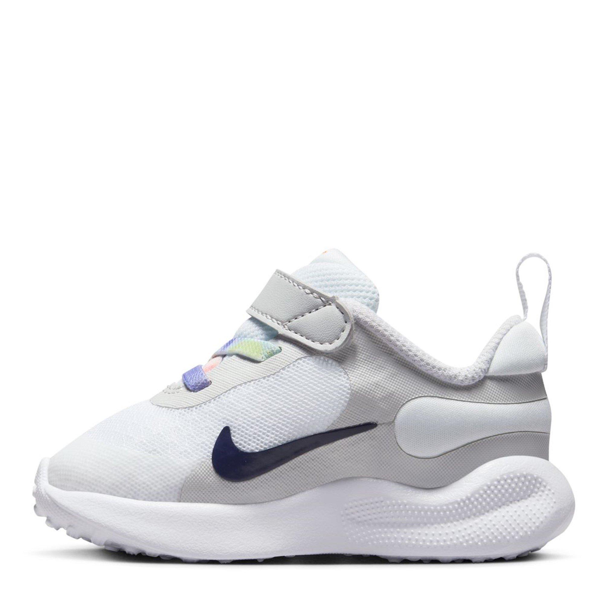 Nikes for infants discount