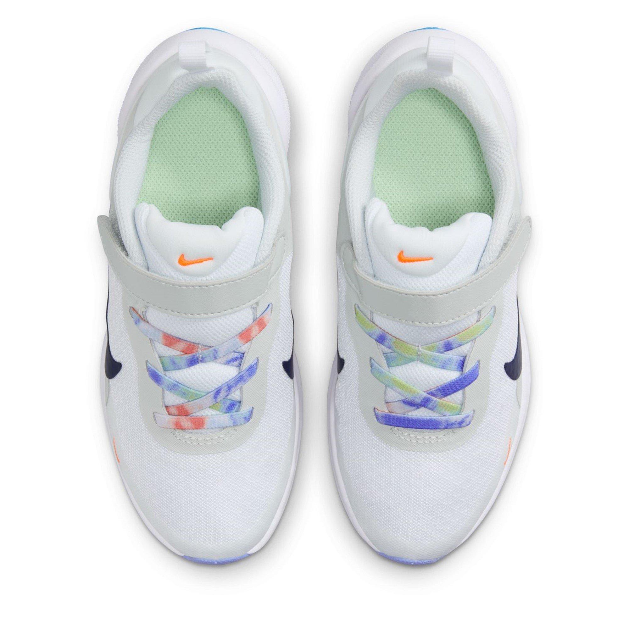 Weiß/Schwarz - Nike - Revolution 7 Little Kids' Shoe - 5