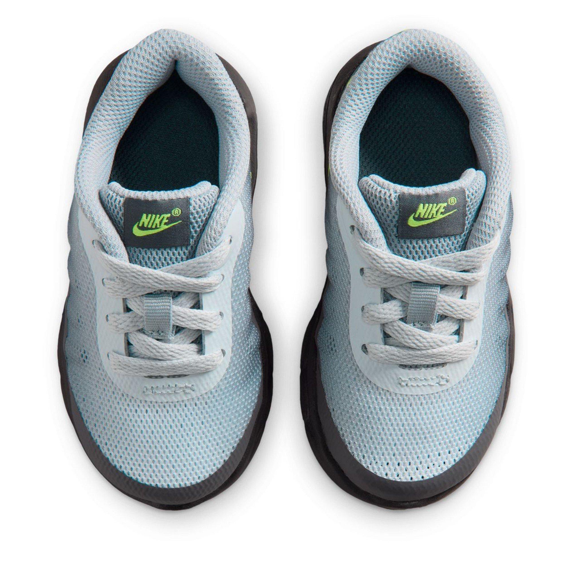 nike air max invigor td