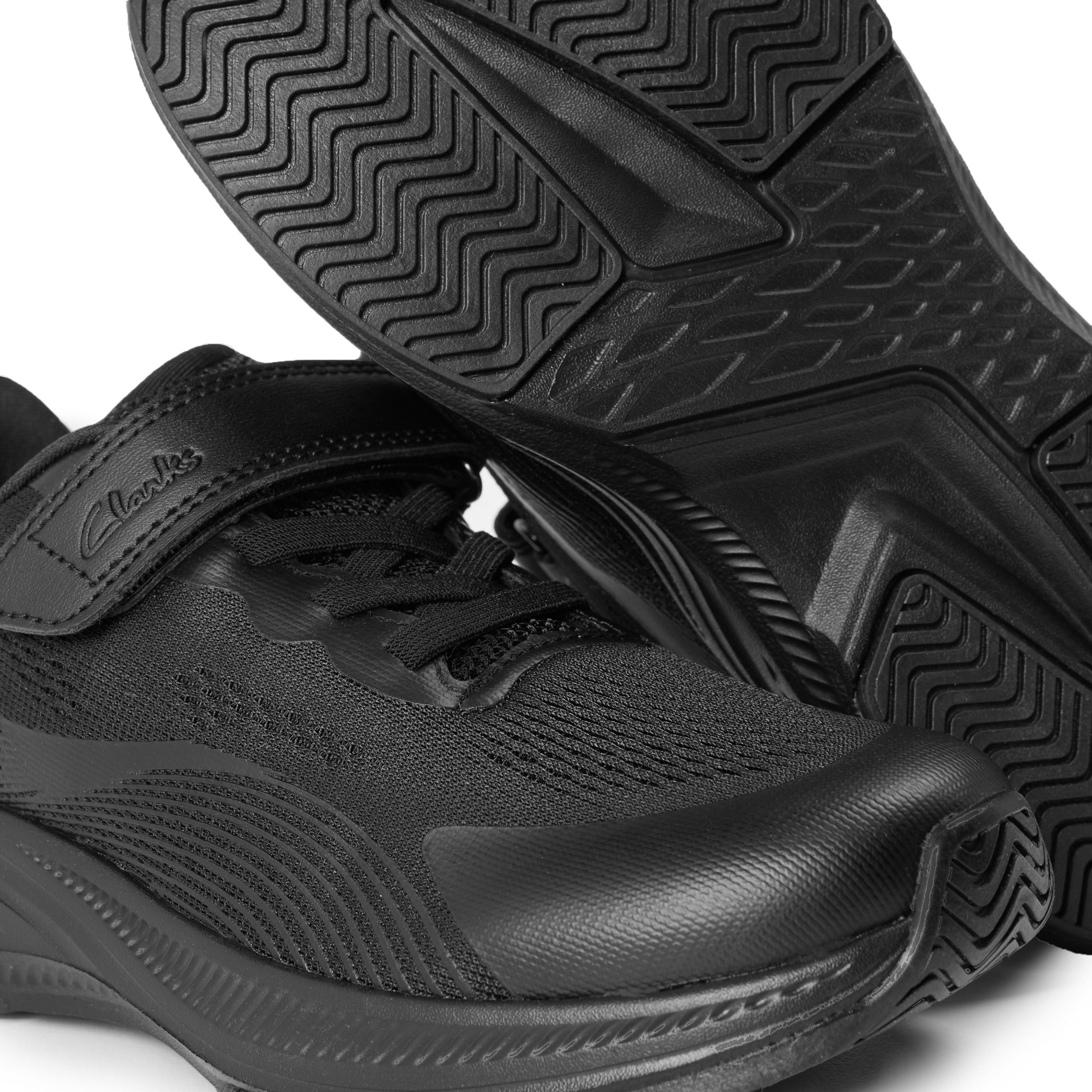 Black - Clarks - Clarks Lumen Hero K Ch62 - 3