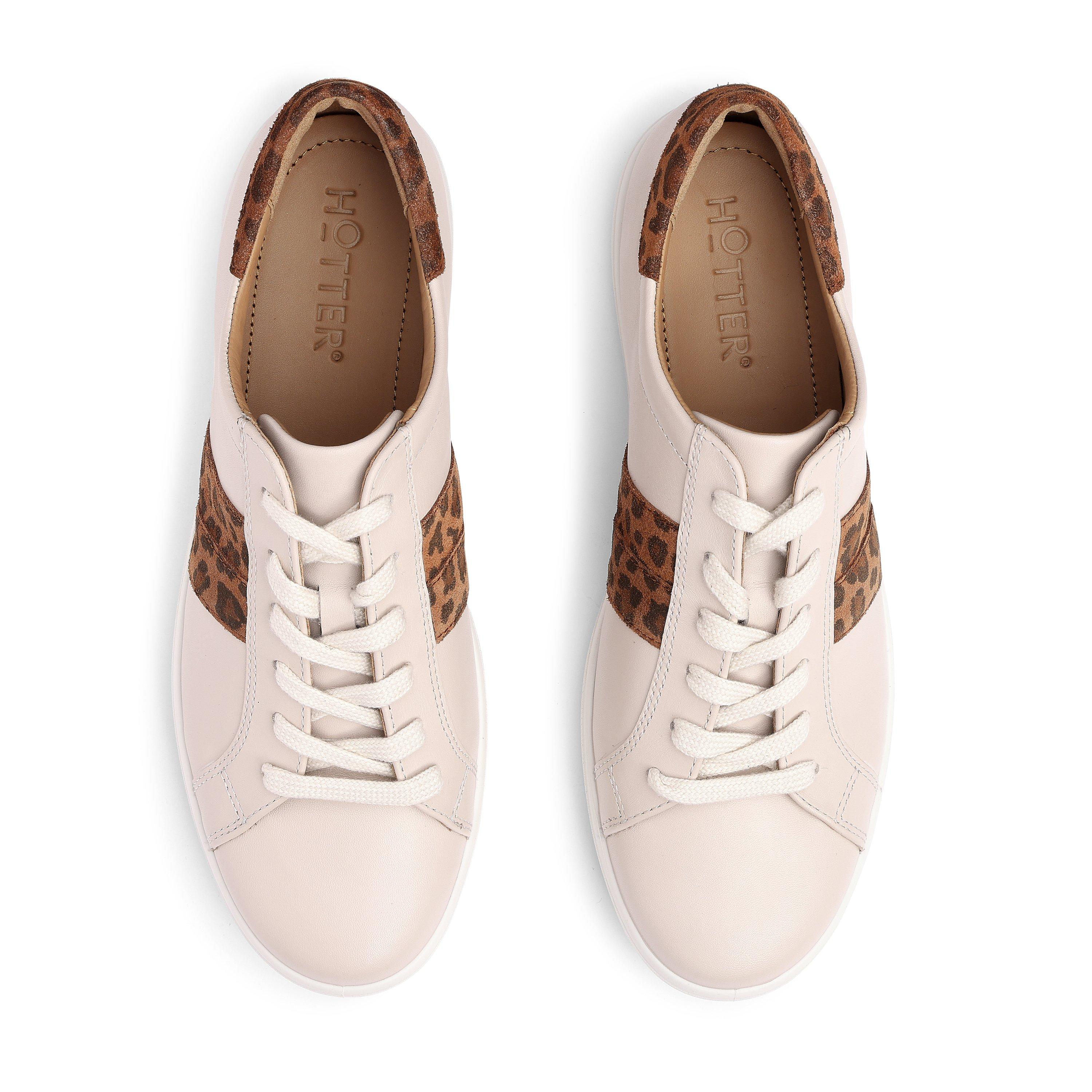 White Sand-Leop - Hotter - Switched Wide Fit Trainers - 3