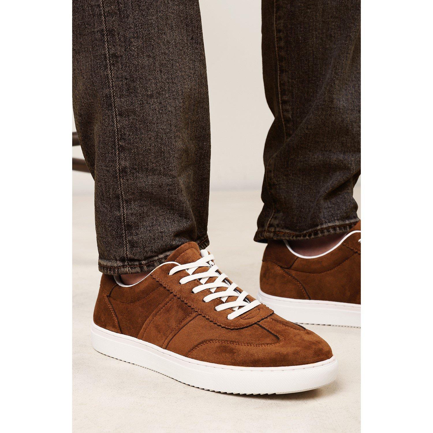 Brown - Wheres That From - Clark Low Cut Lace Up Trainers - 4