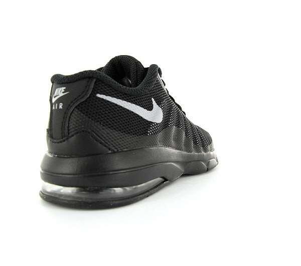 nike air max invigor print junior trainers