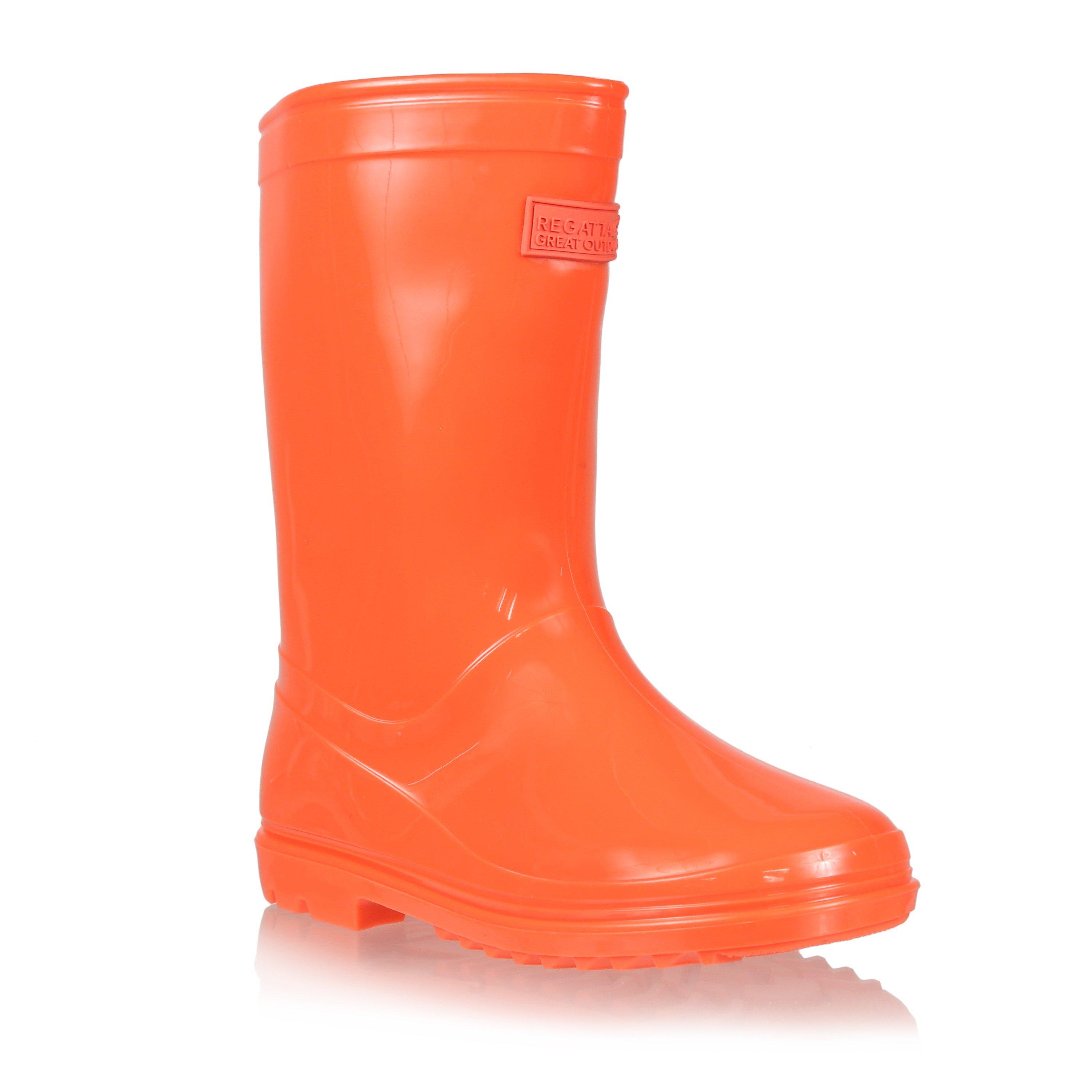 Fiery Coral - Regatta - Wenlock Juni Ch99 - 2