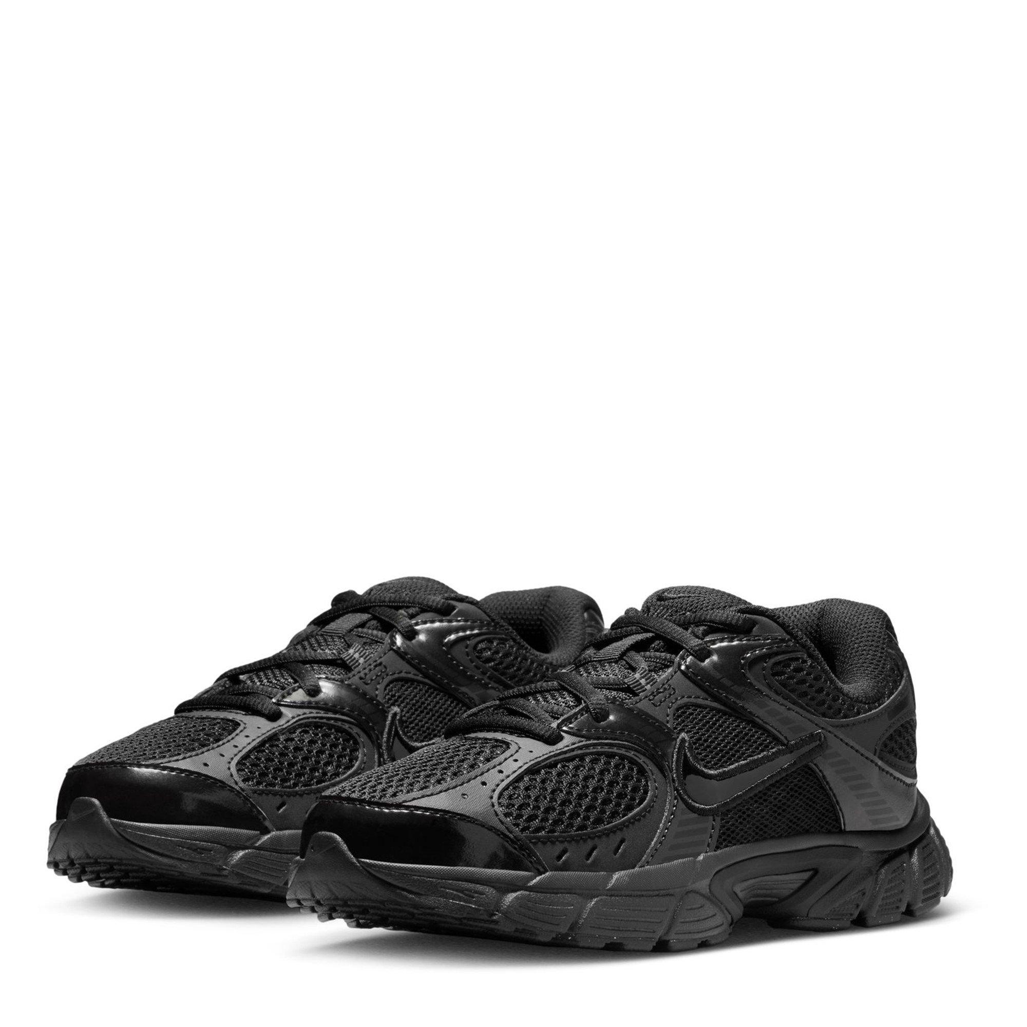Triple Black - Nike - V5 RNR Shoes Juniors - 3
