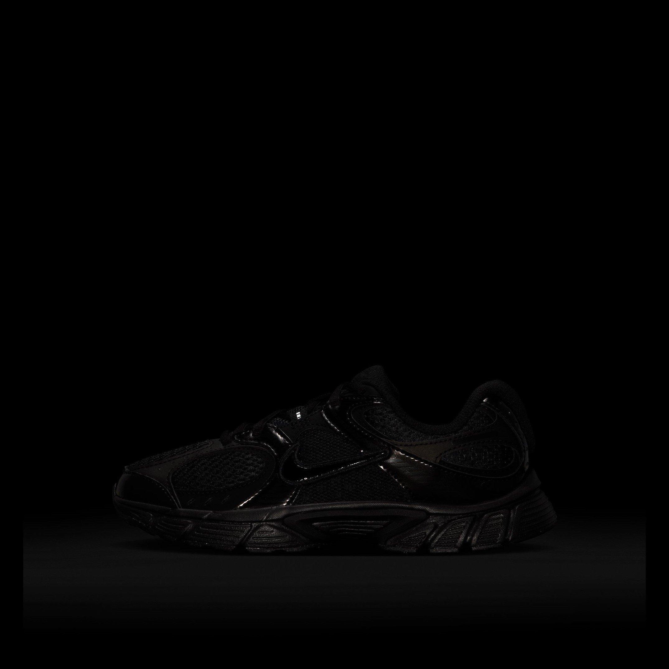 Triple Black - Nike - V5 RNR Shoes Juniors - 9