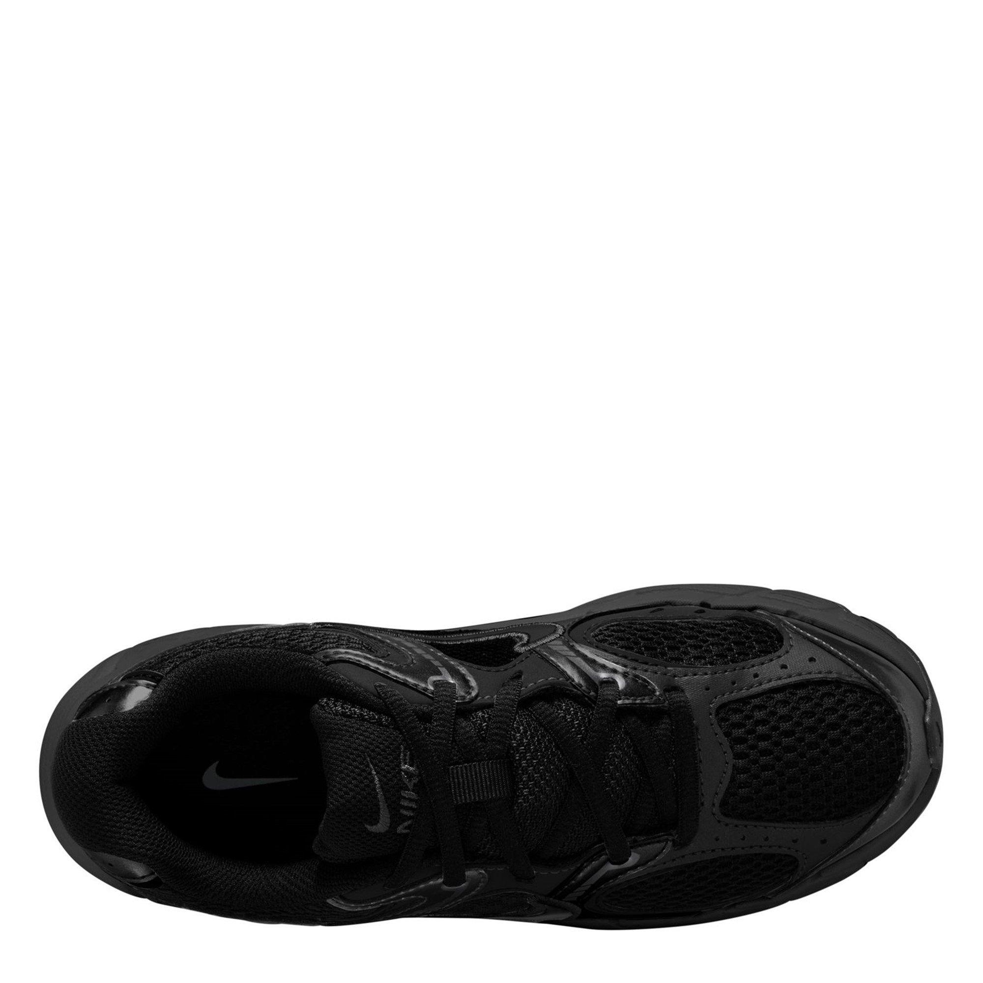 Triple Black - Nike - V5 RNR Shoes Juniors - 10