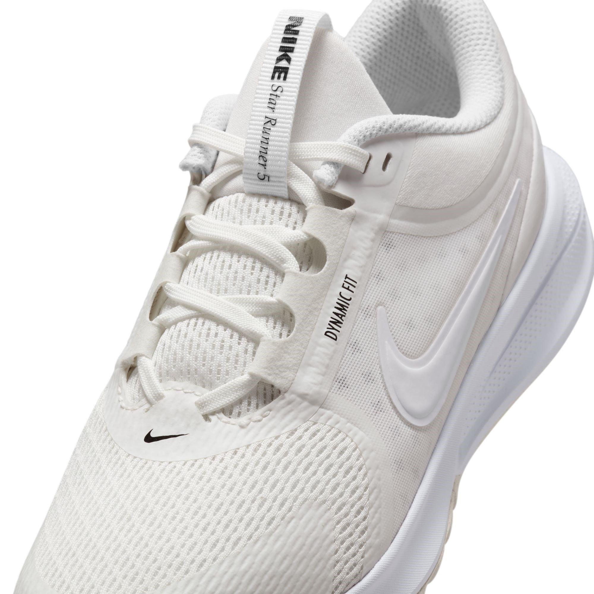 Topmøde Hvid - Nike - Star Runner 5 - 7