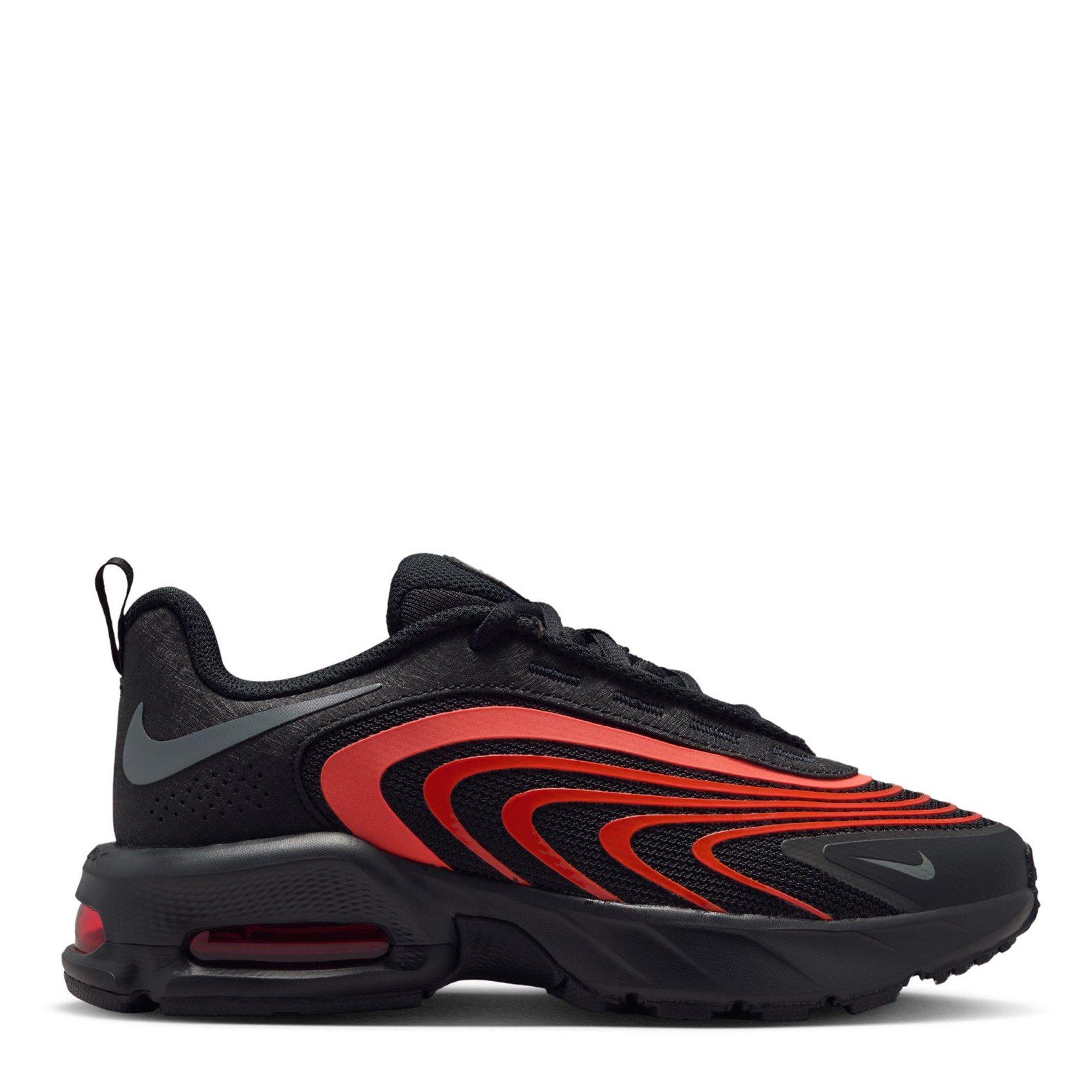 Nike Boys Air Max Fire Sneakers Juniors - Black/Orange - 3 (35.5)