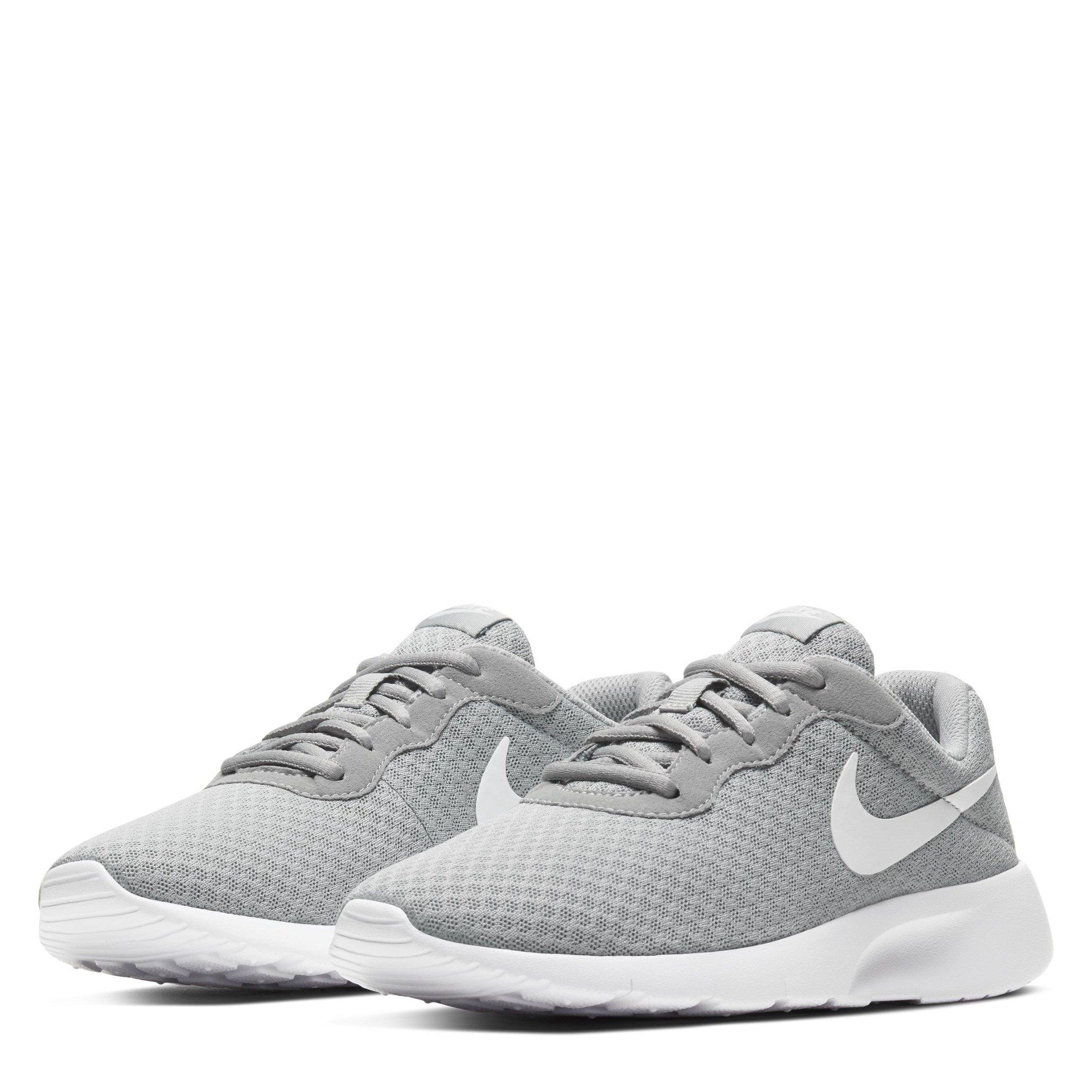 Grijs/Wit - Nike - Tanjun Junior Boys Trainers - 3