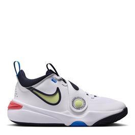 Nike Team Hustle D 11 Juniors Basketball Shoes