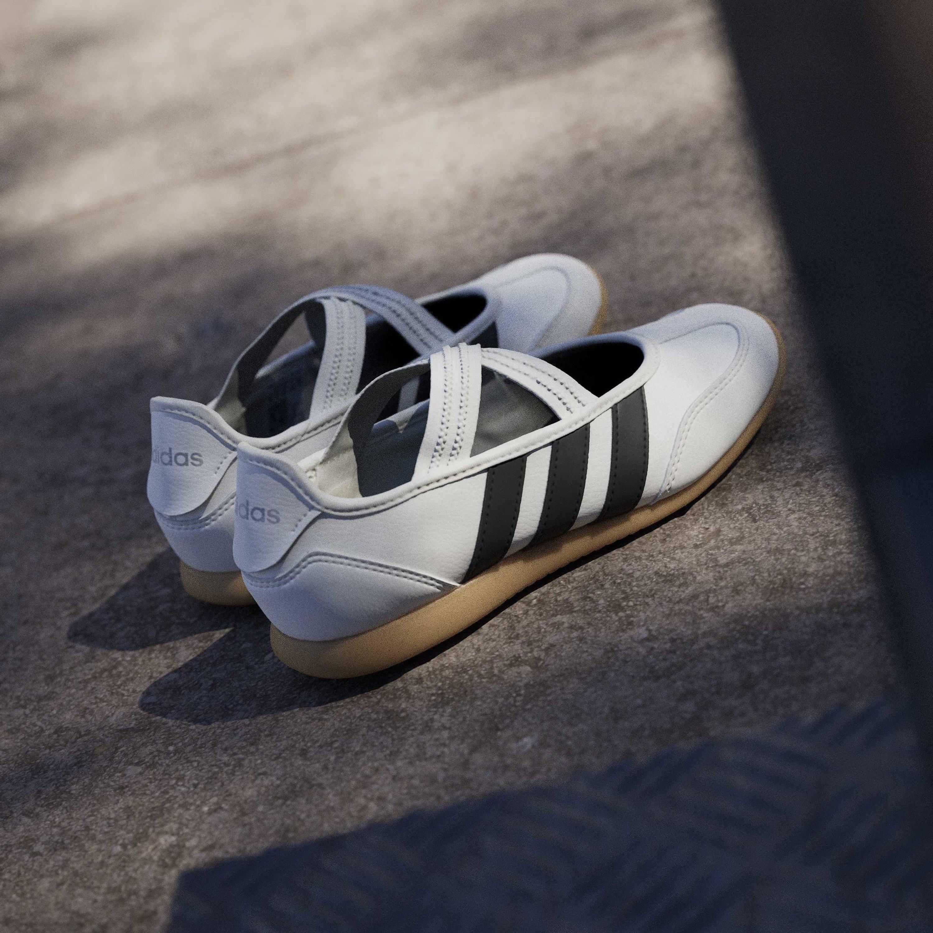 White/Black - adidas - Adidas Barreda Mary Jane - 13