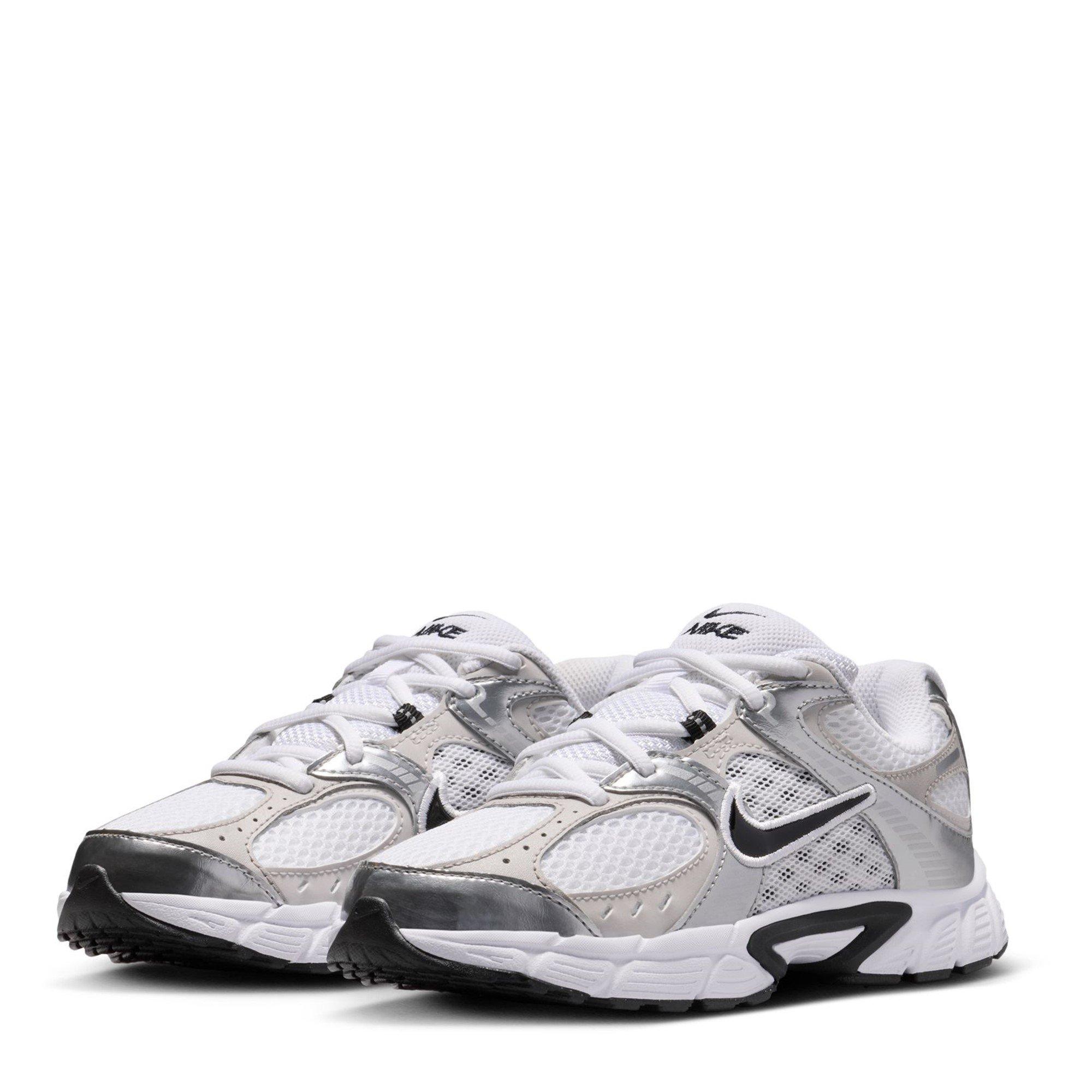 Wht/Blk/Grey - Nike - V5 RNR Shoes Juniors - 3