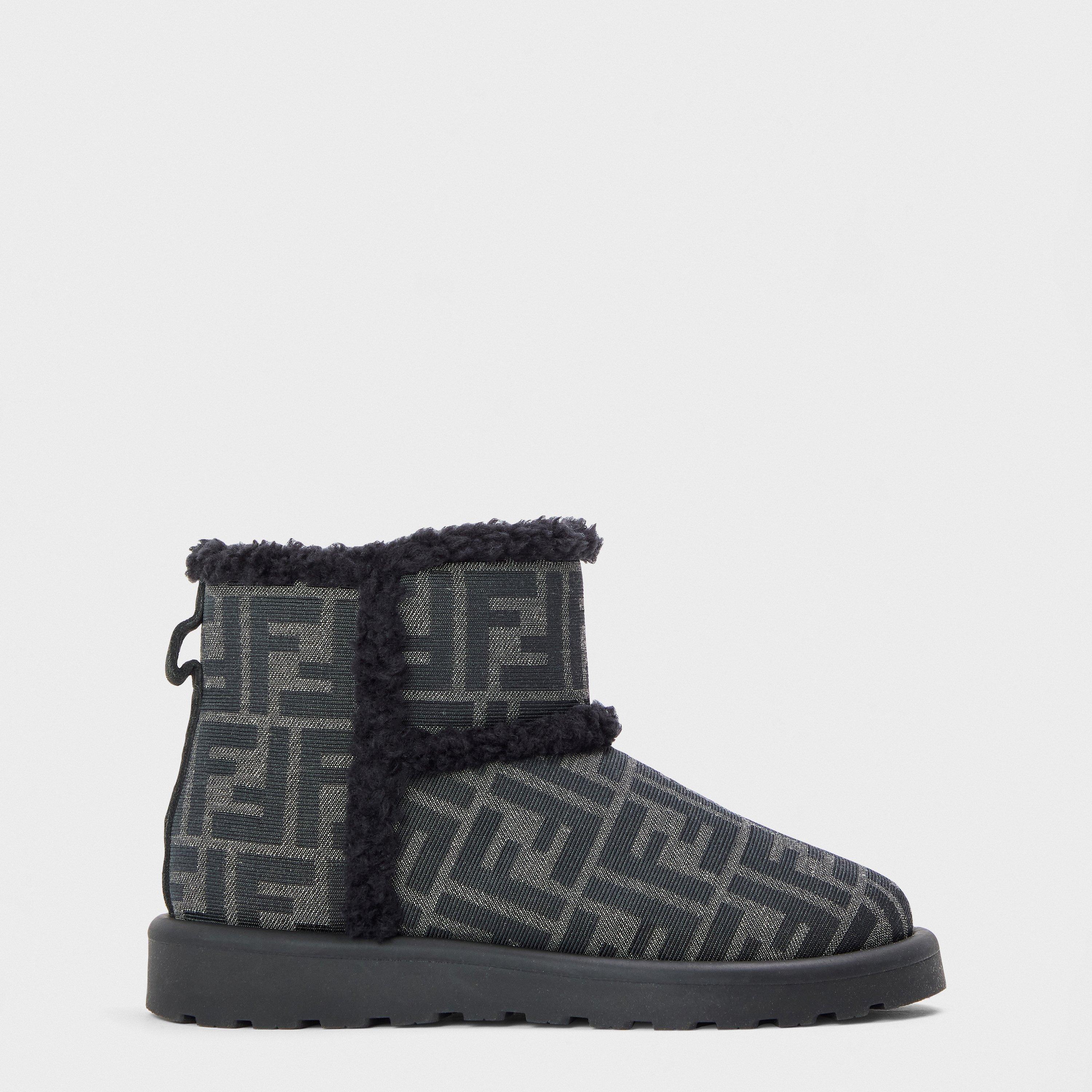 Fendi Kids' Plush Snug Boots - GrigioNeroF13I8 - Size 2 (34)