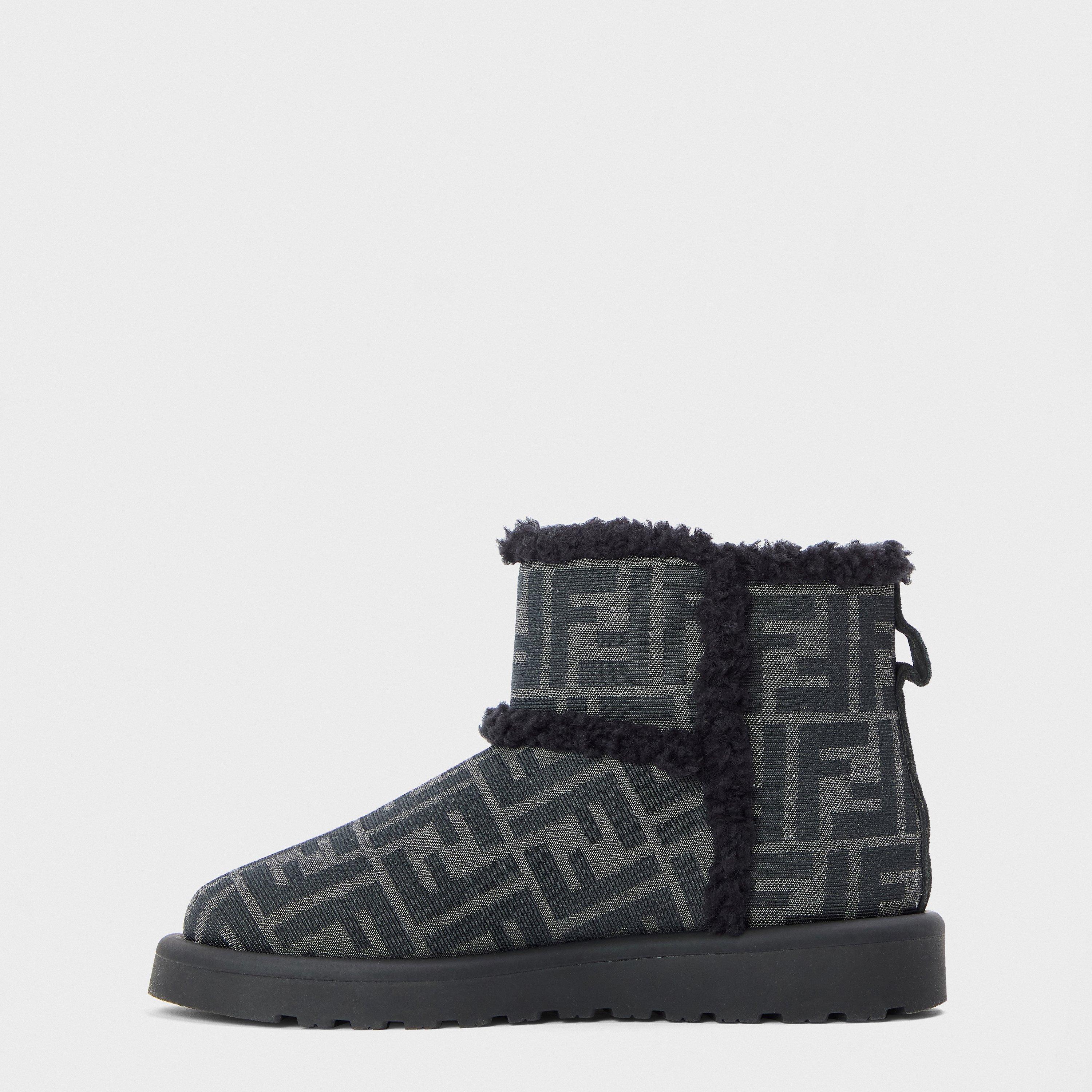 GrigioNeroF13I8 - Fendi - Kids' Plush Snug Boots - 2