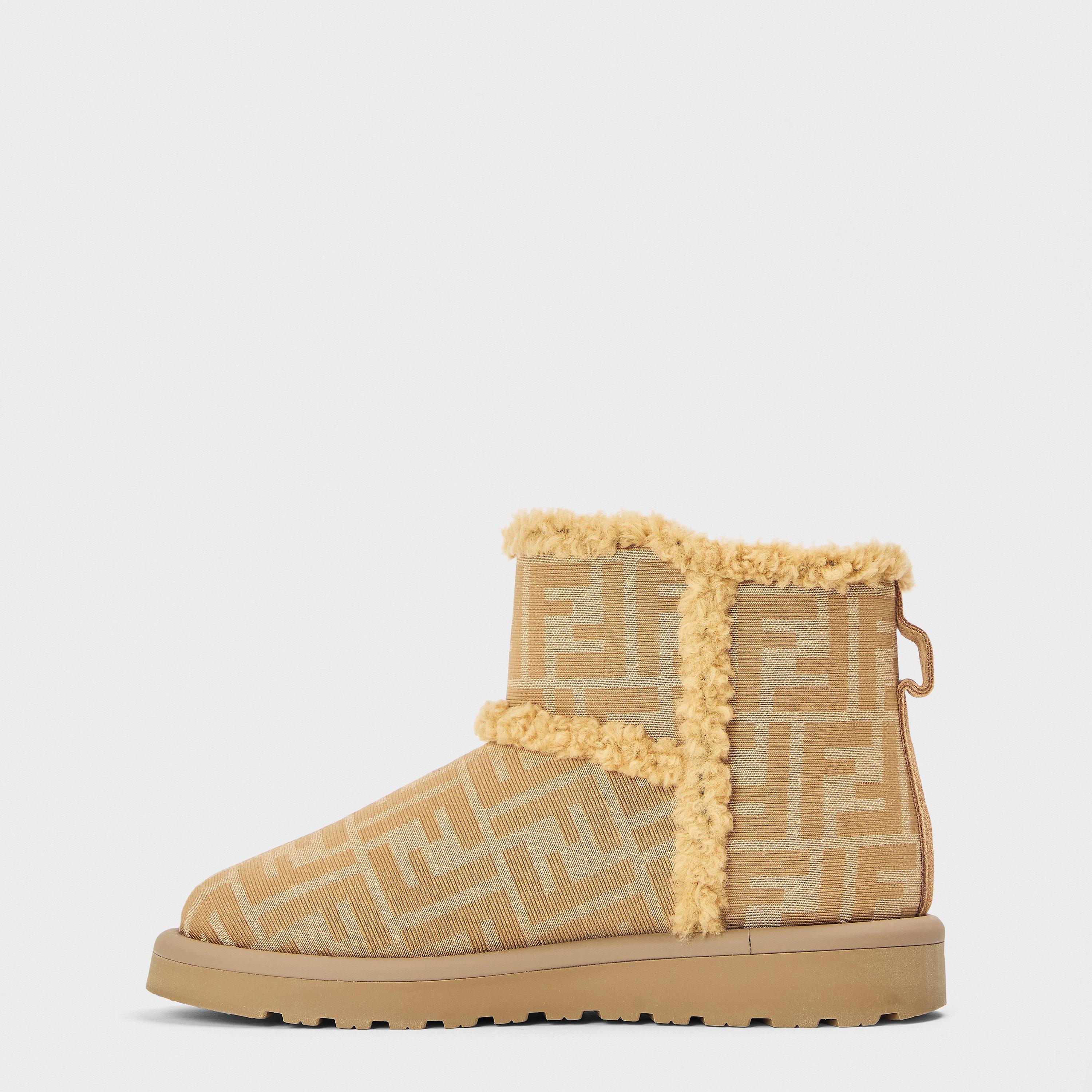 Beige F1TPX - Fendi - Unisex Kids' Snug Boots - 2