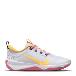 Nike Omni Multi Court Big KidsIndoor Court Shoes