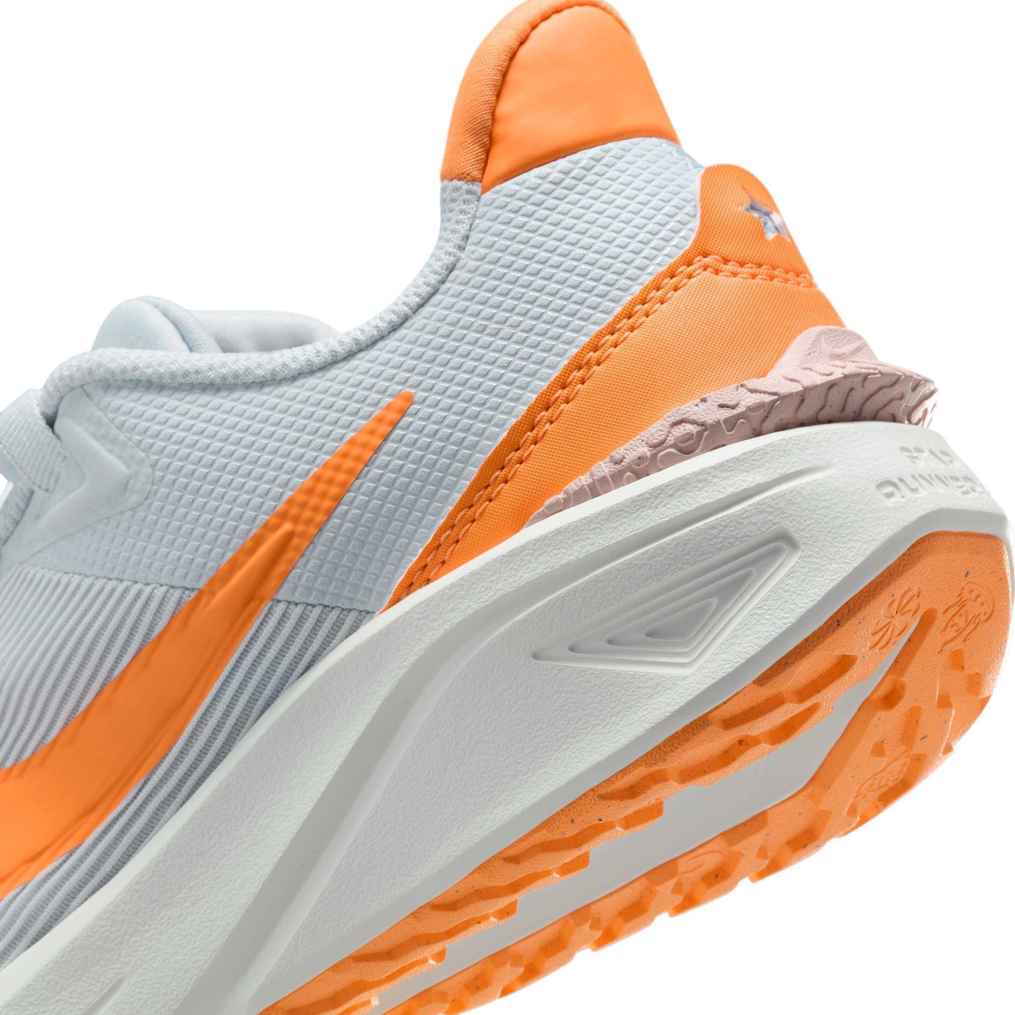 Grijs/Oranje - Nike - Star Runner 4 Big Kids Road Running Shoes - 8