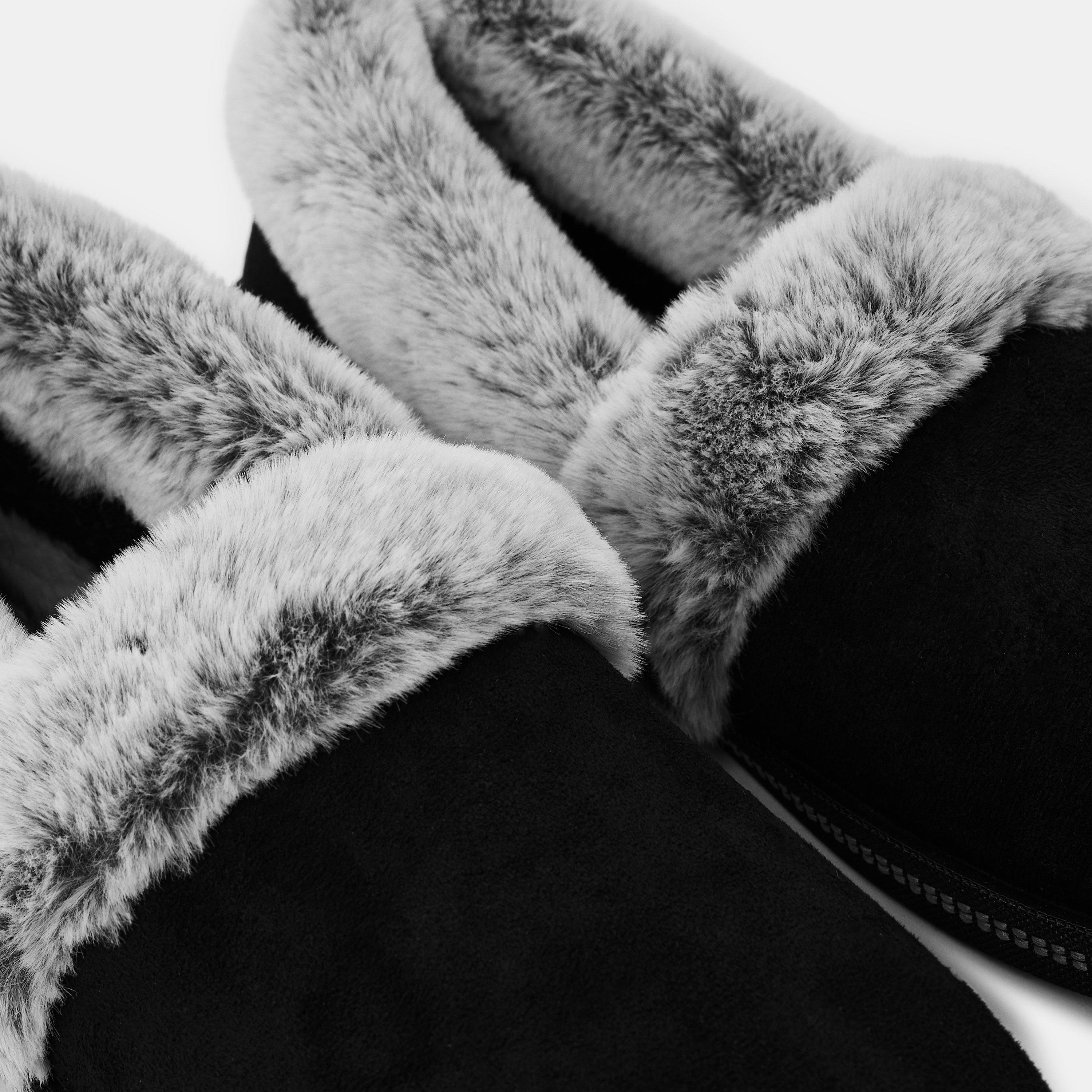 Black - Skechers - Cozy Campfire - Team Toasty Full Fit Slippers Girls - 3