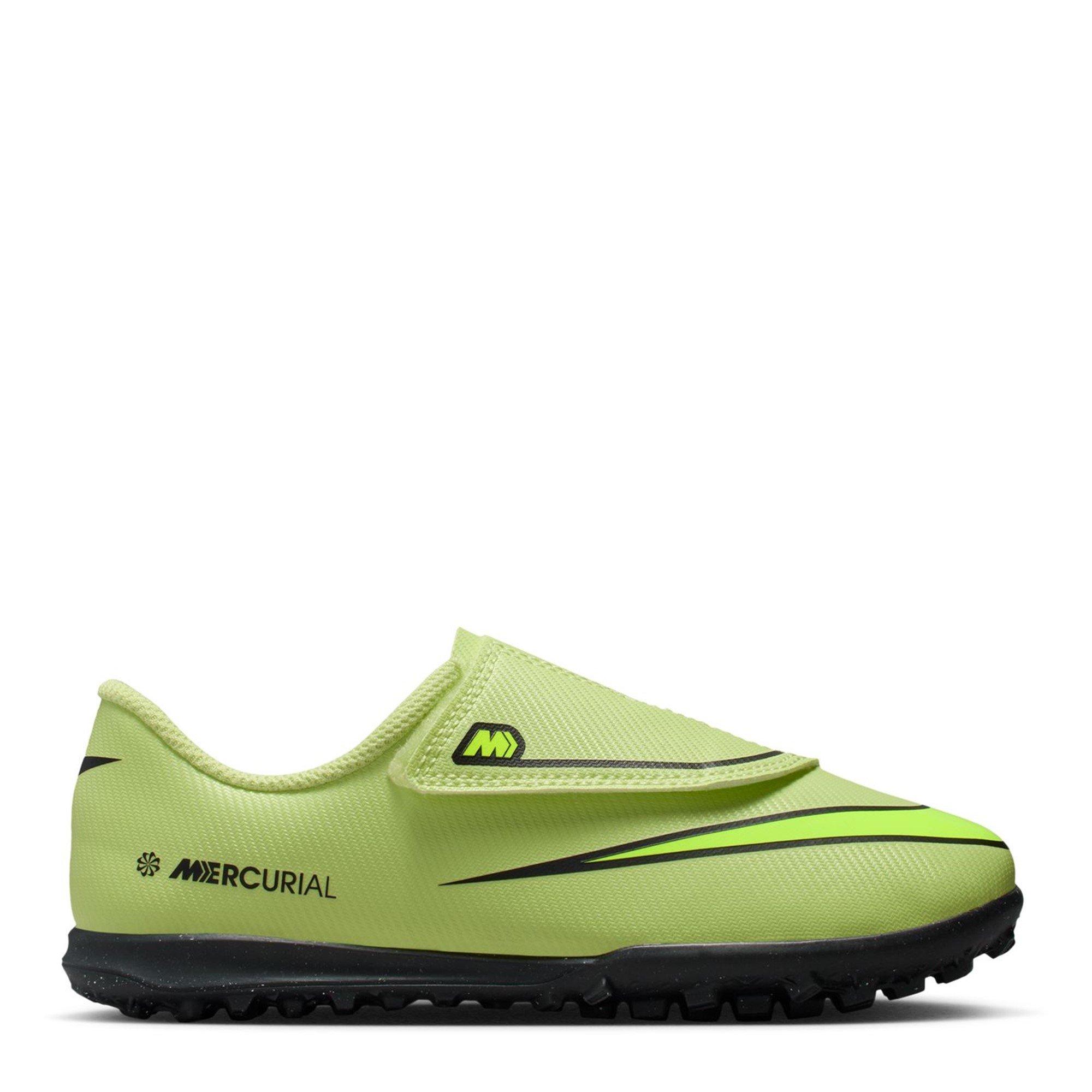 Nike Boys Mercurial Vapour 16 Club Childrens Astro Turf Football Boots - Volt/Crimson - C11 (28.5)