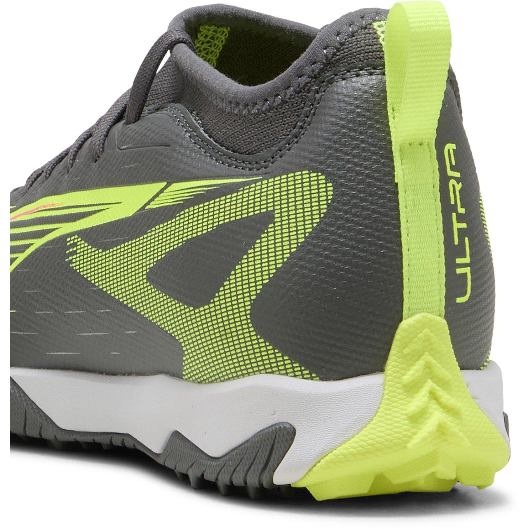 Matte Aged Sil - Puma - Puma Ultra 5 Match Tt + Mid Jr Astro Turf Football Boots Unisex Kids - 5