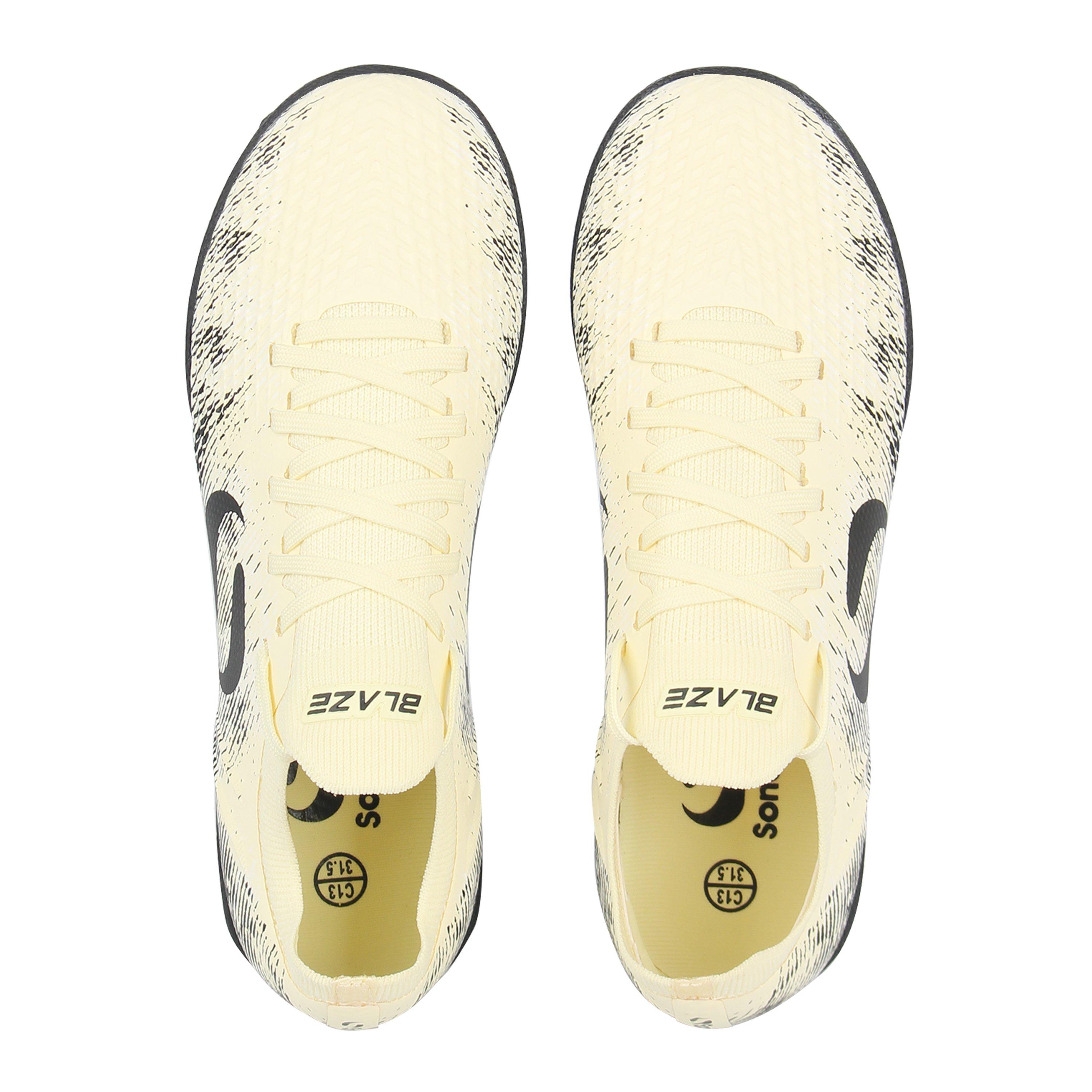 Cream/Black - Sondico - Blaze Childrens Astro Turf Trainers - 6