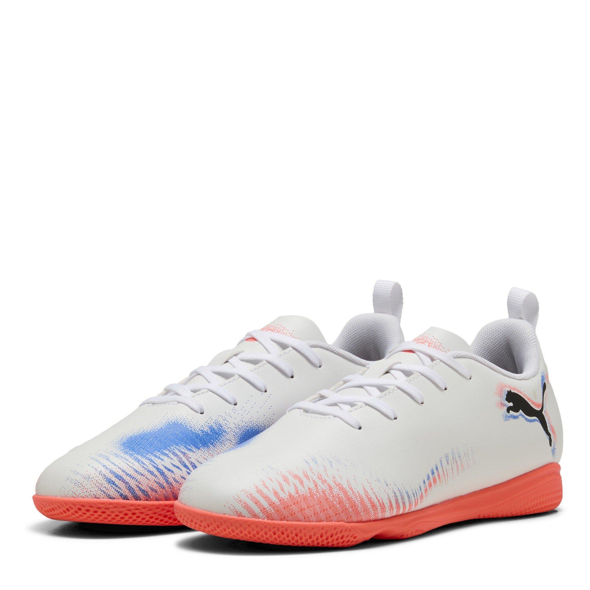 Wht-Blk-Glw Red - Puma - Unisex Kids' Future 8 Play It Indoor Football Boots - 1