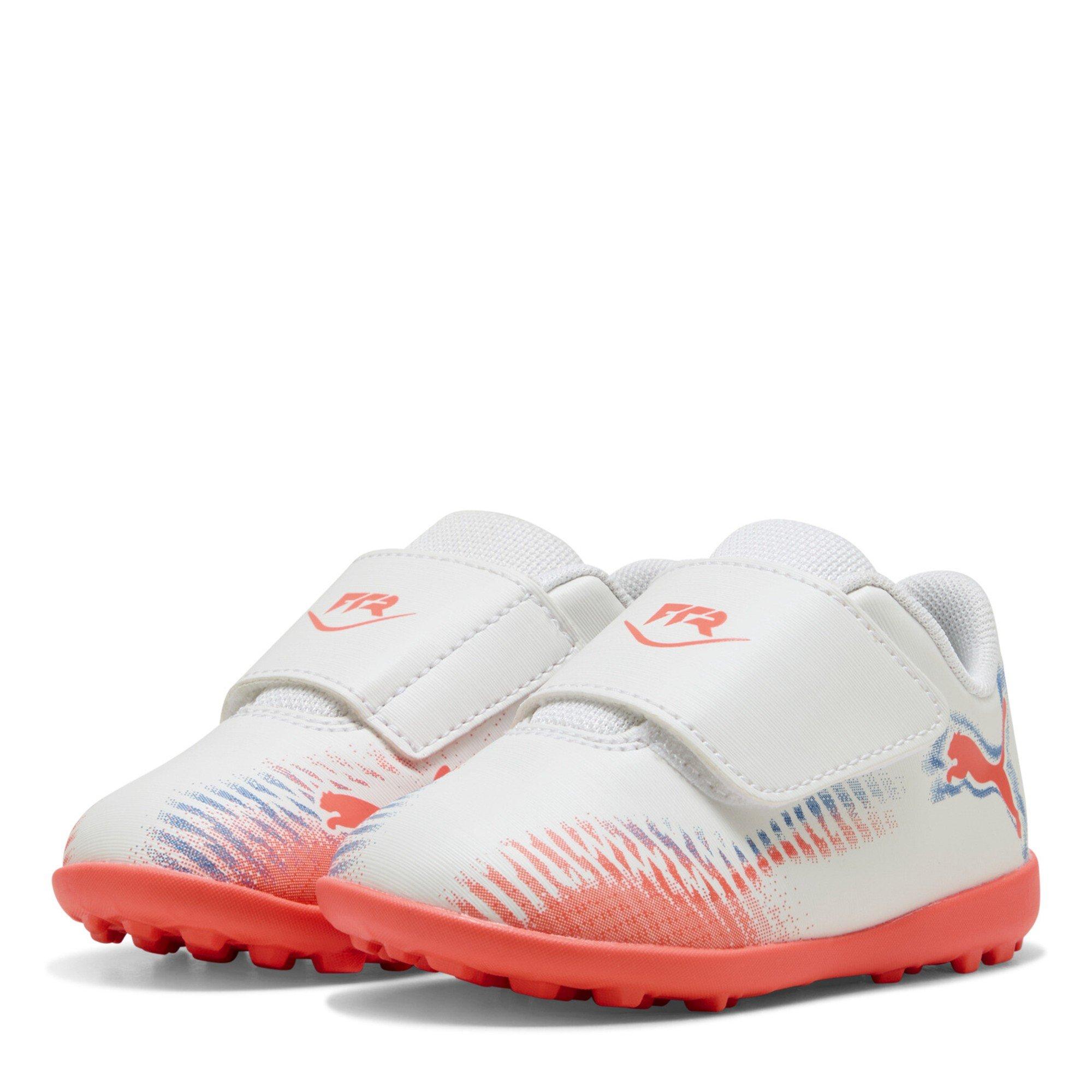 Wht-Blk-Glw Red - Puma - Kids' Future 8 Play V TT Astro Turf Football Boots - 1