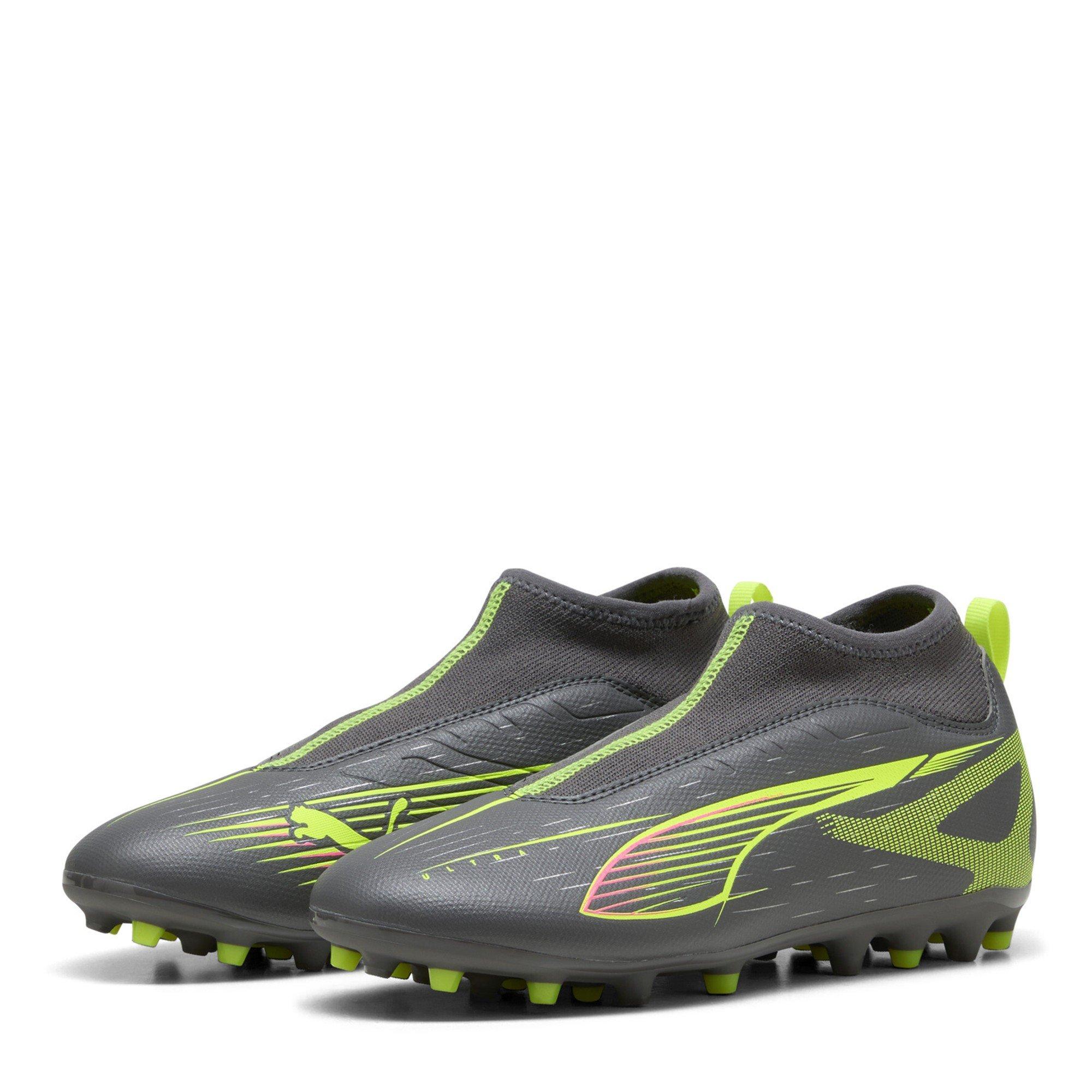 Puma Kids' Firm Ground Football Boots