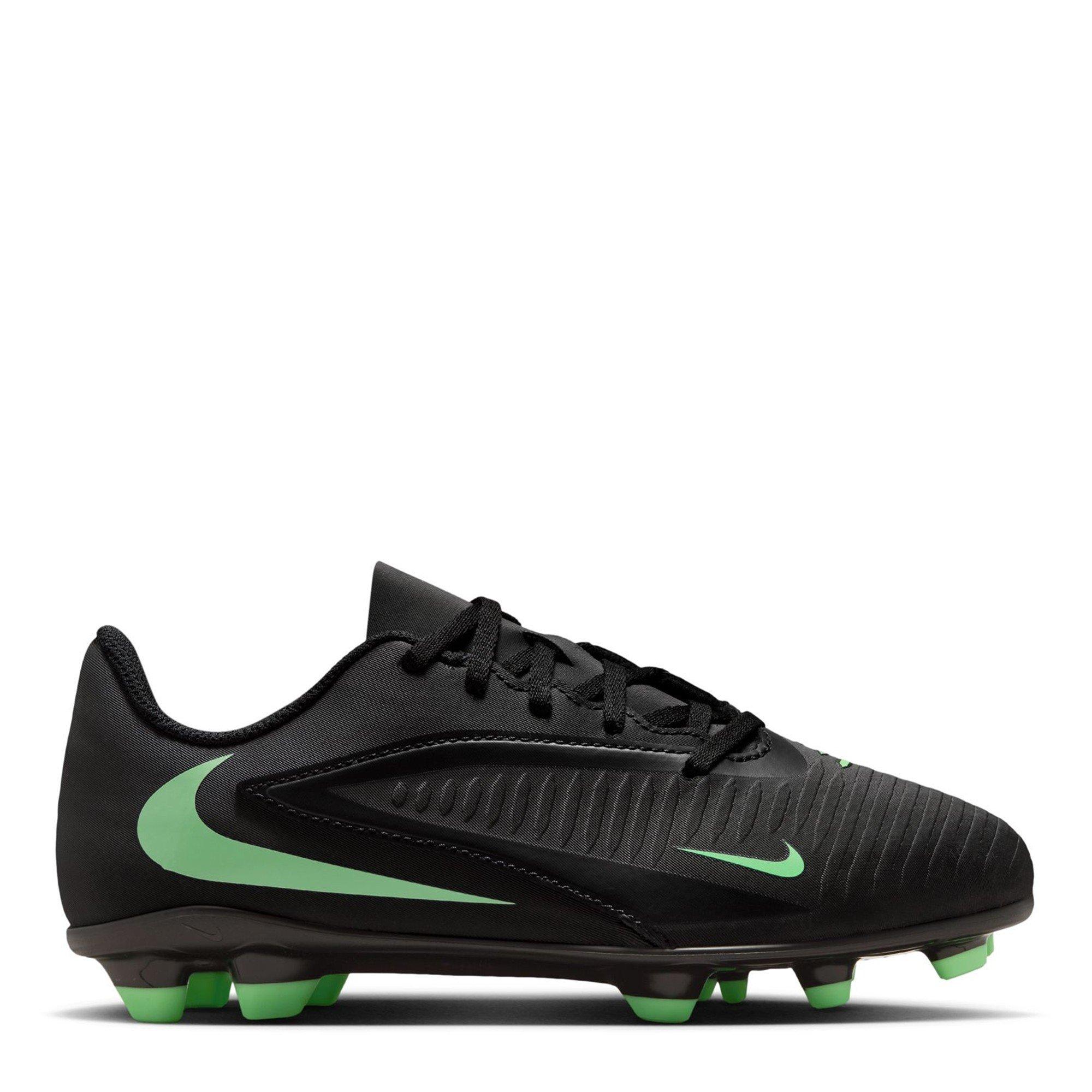 Nike Boys Phantom 6 Club Juniors  Ground Football Boots - Black/Green - 4 (36.5)