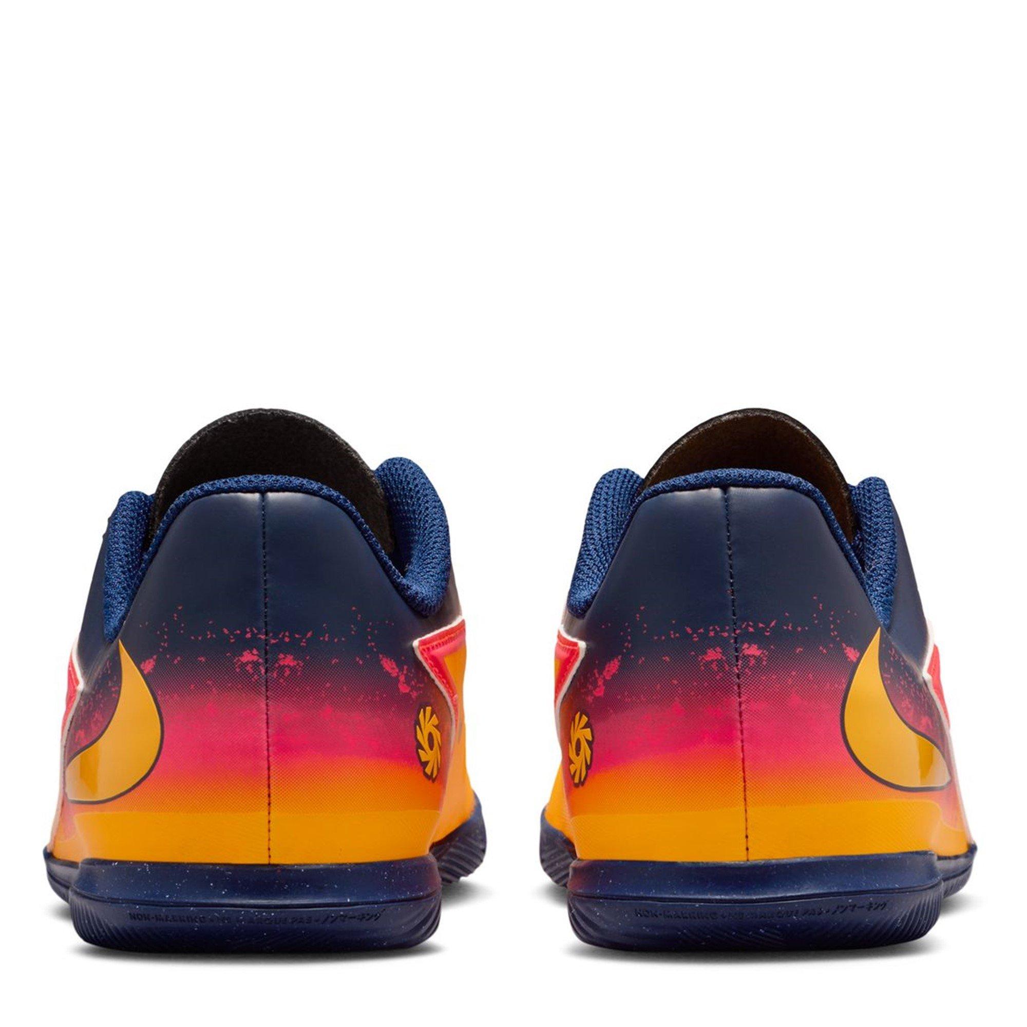 Orange/Volt - Nike - Phantom 6 Club Juniors Indoor Football Boots - 5