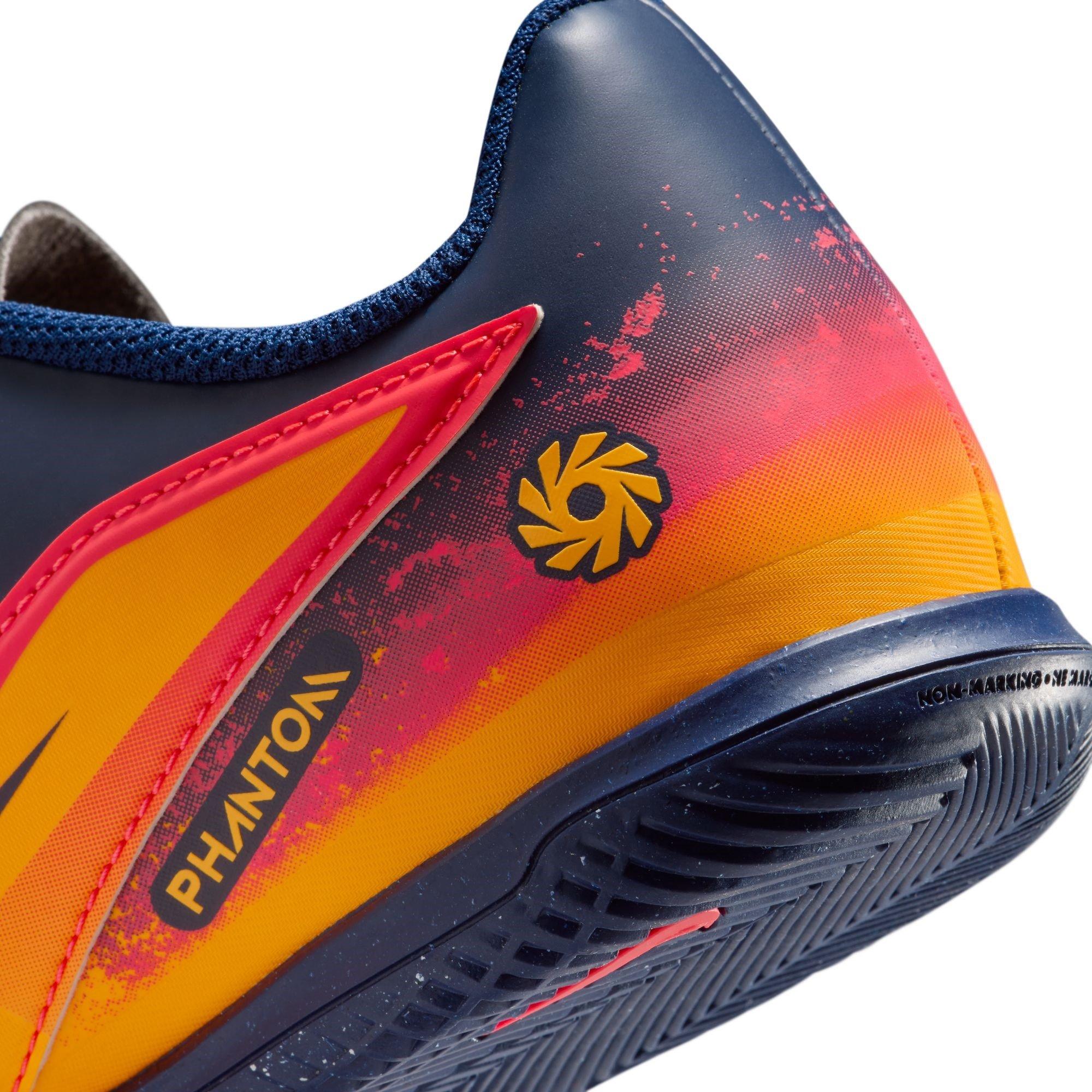 Orange/Volt - Nike - Phantom 6 Club Juniors Indoor Football Boots - 8