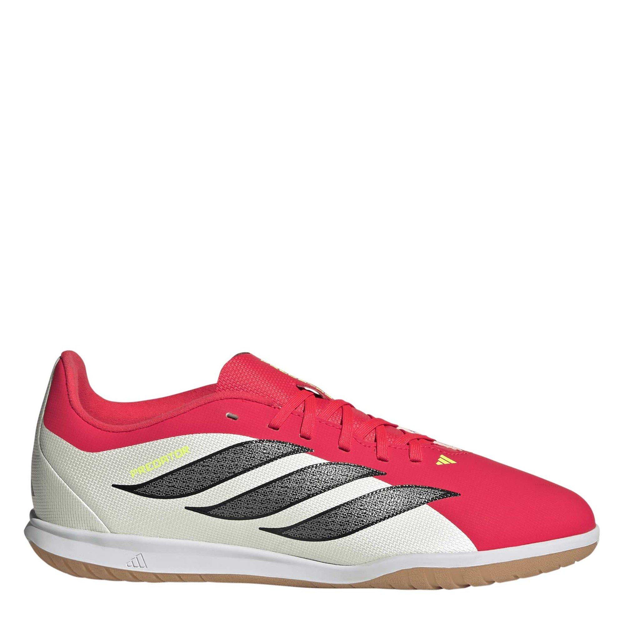 Kids' Predator Club in Sala Indoor Football Boot