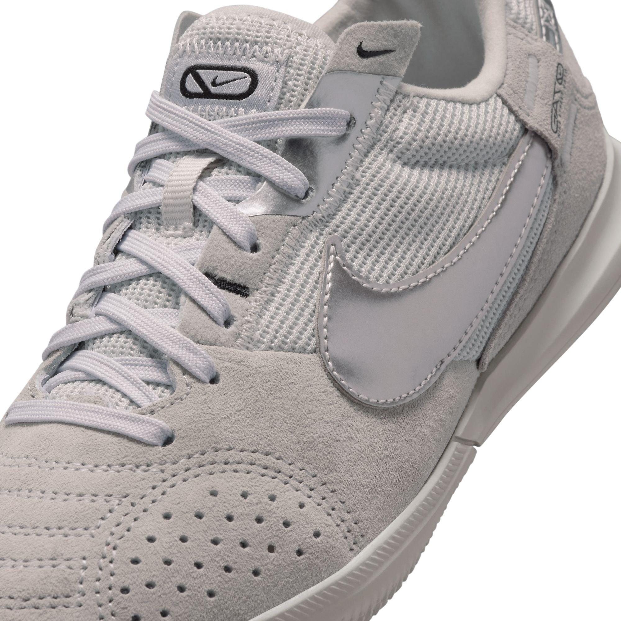 Lt Smoke Grey - Nike - Streetgato Indoor Football Boots Juniors - 7