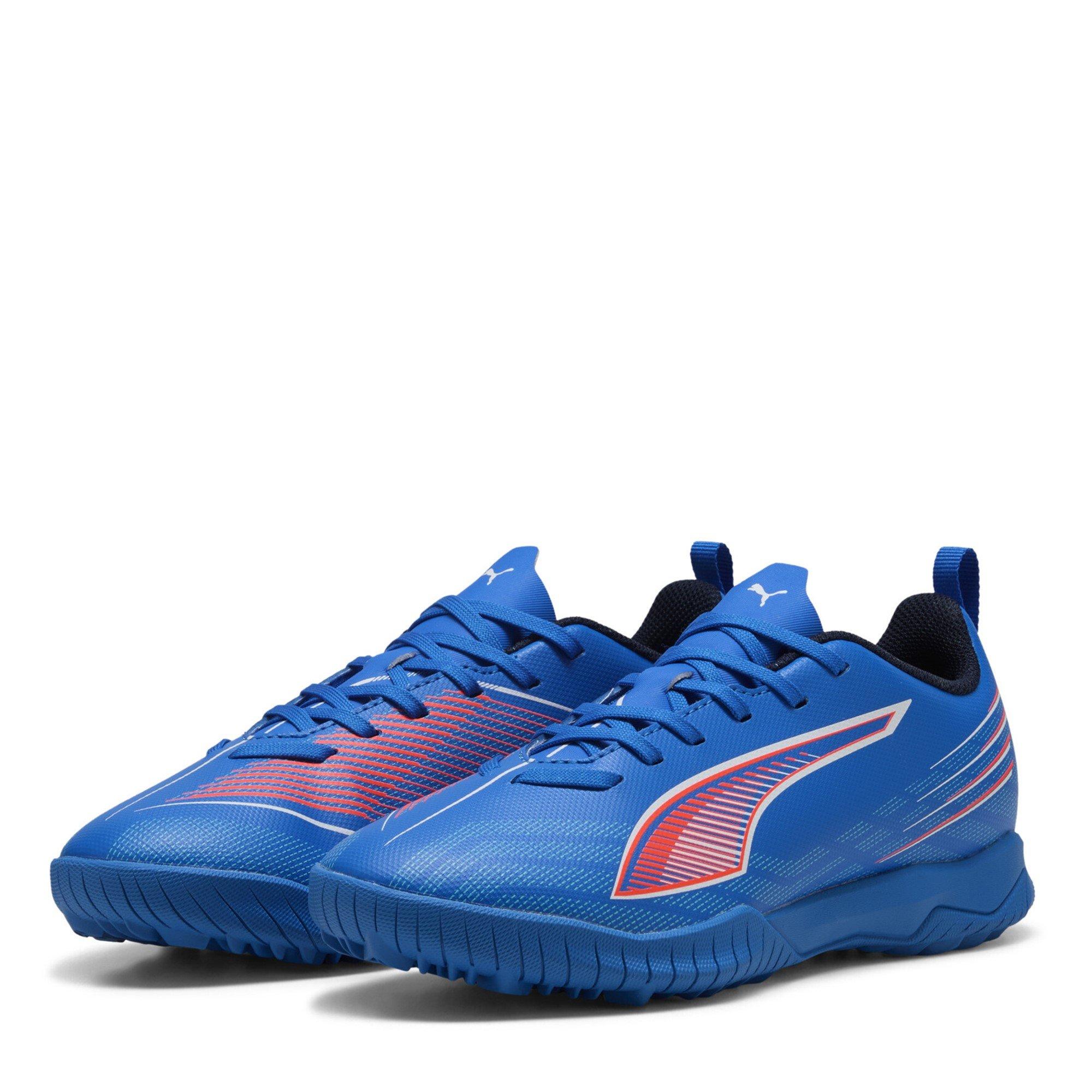Ultra 6 Match Juniors Astro Football Boots