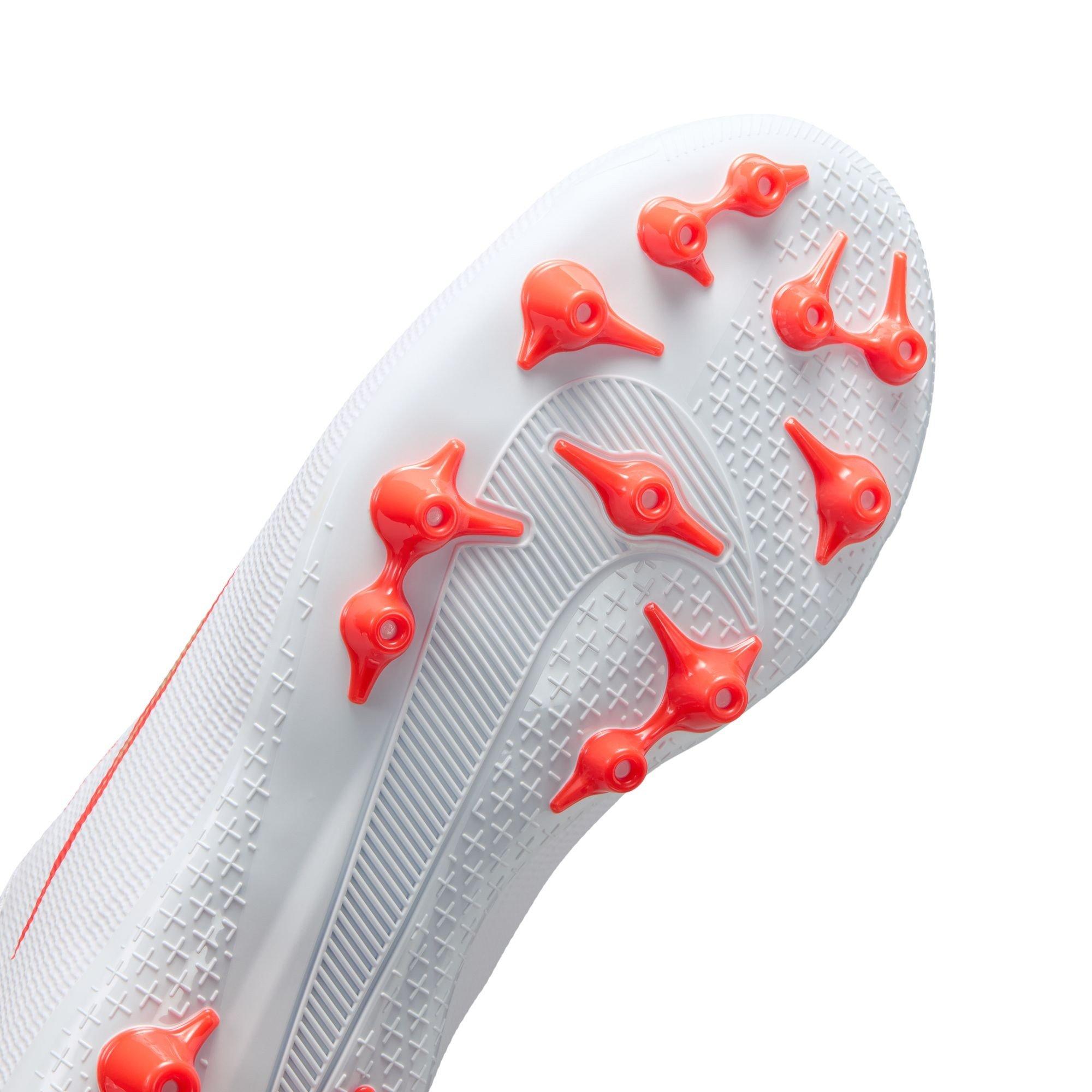 Hvid/Rød - Nike - Nike Merc Acad DF AG Jn64 - 9