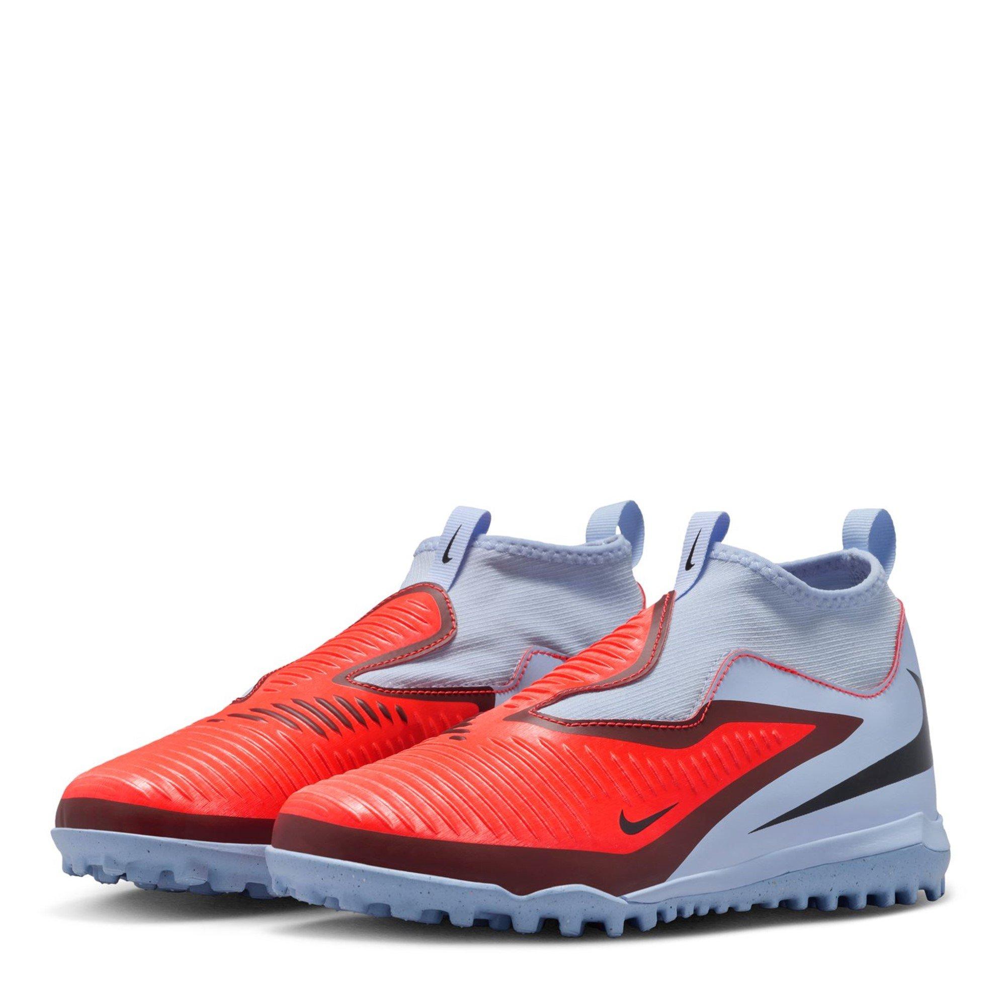 nike junior astro turf trainers