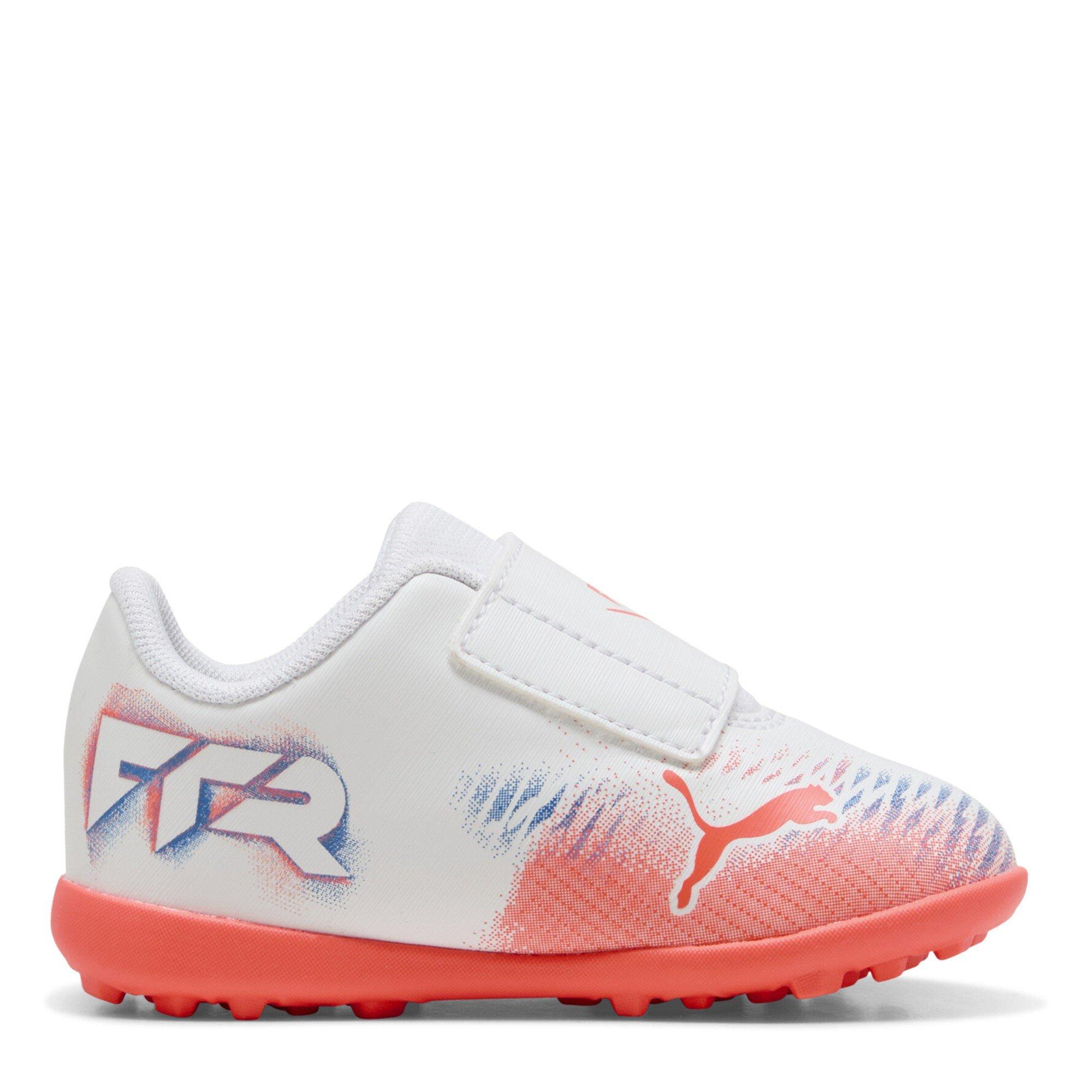 Wht-Blk-Glw Red - Puma - Unisex Kids' Future 8 Play V TT Astro Turf Football Boots - 4