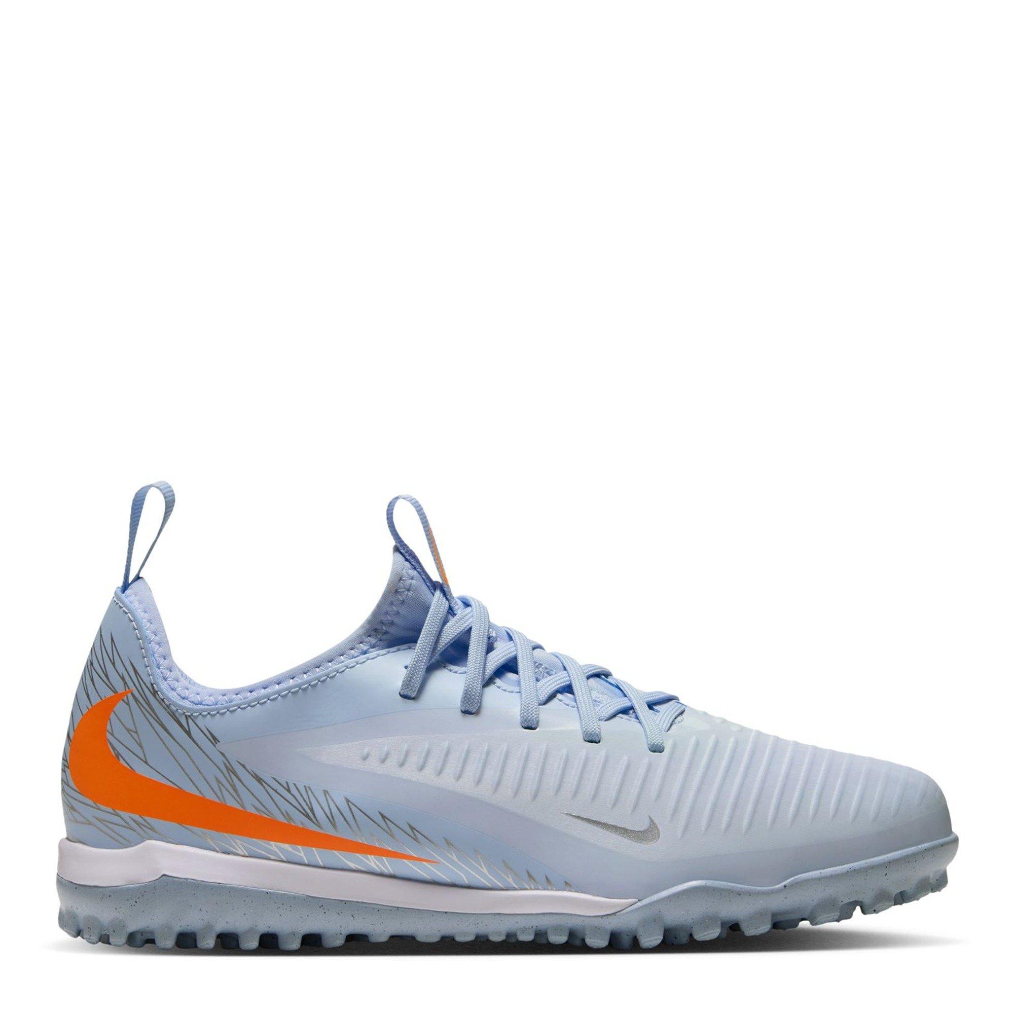 Nike Phantom 6 Low Academy Juniors Astro Turf Football Boots