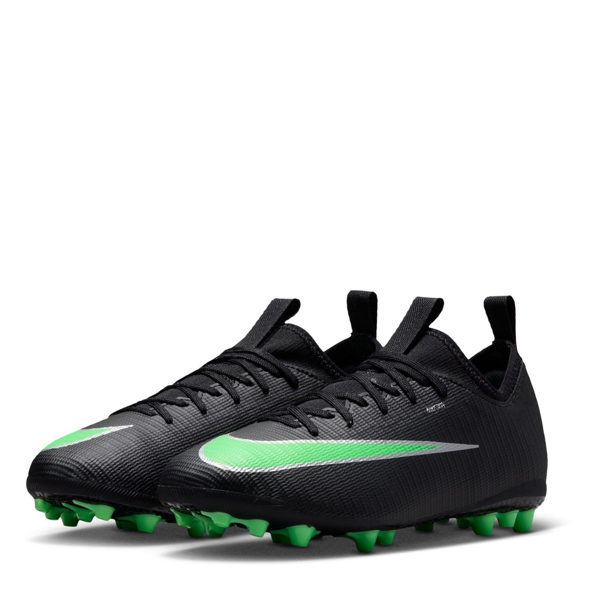 Sort/Grøn - Nike - Kids' Mercurial Astro Turf Football Boot - 4