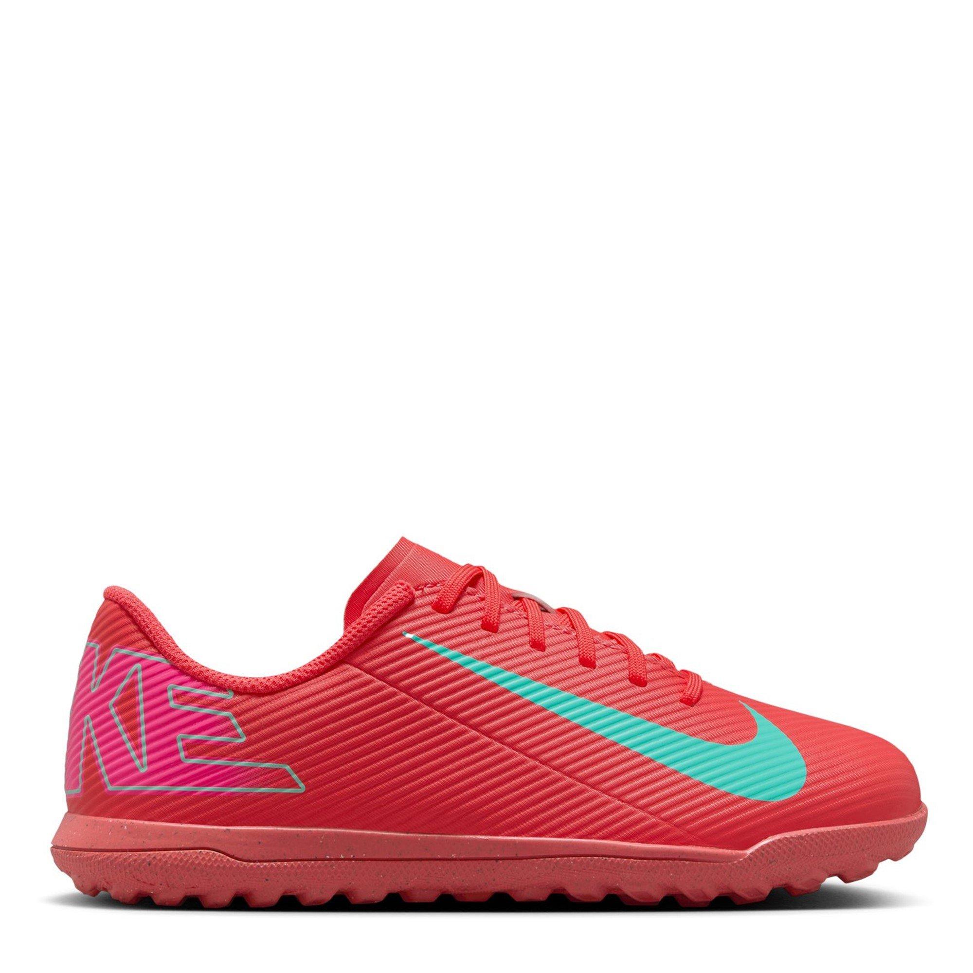 Nike Boys Mercurial Vapor 16 Club Juniors Astro Turf Football Boots - Red/Green - 5.5 (38.5)
