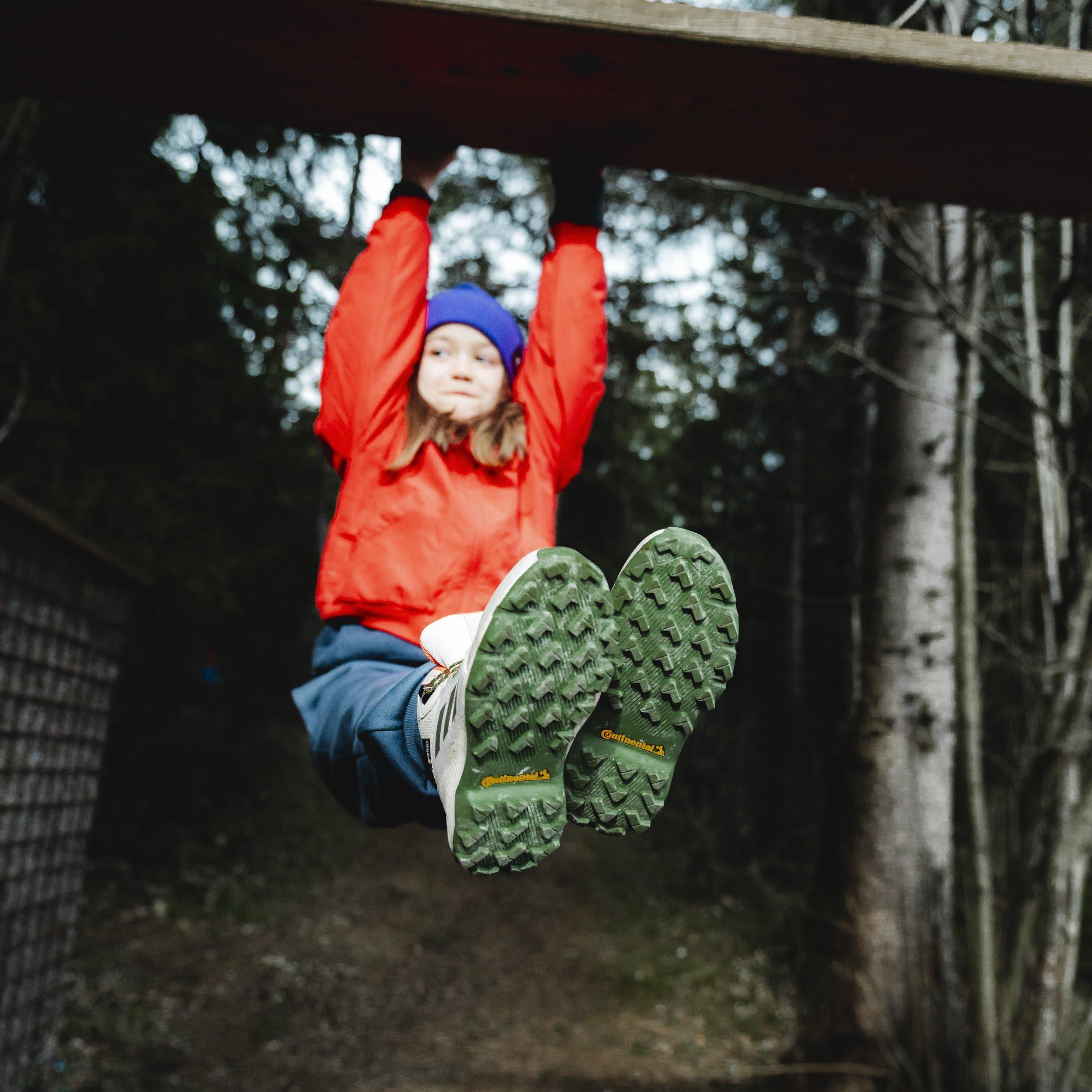 Wonder Beig - adidas - Terrex Mid Gore-TEX Disney Trekking Boots Juniors - 11