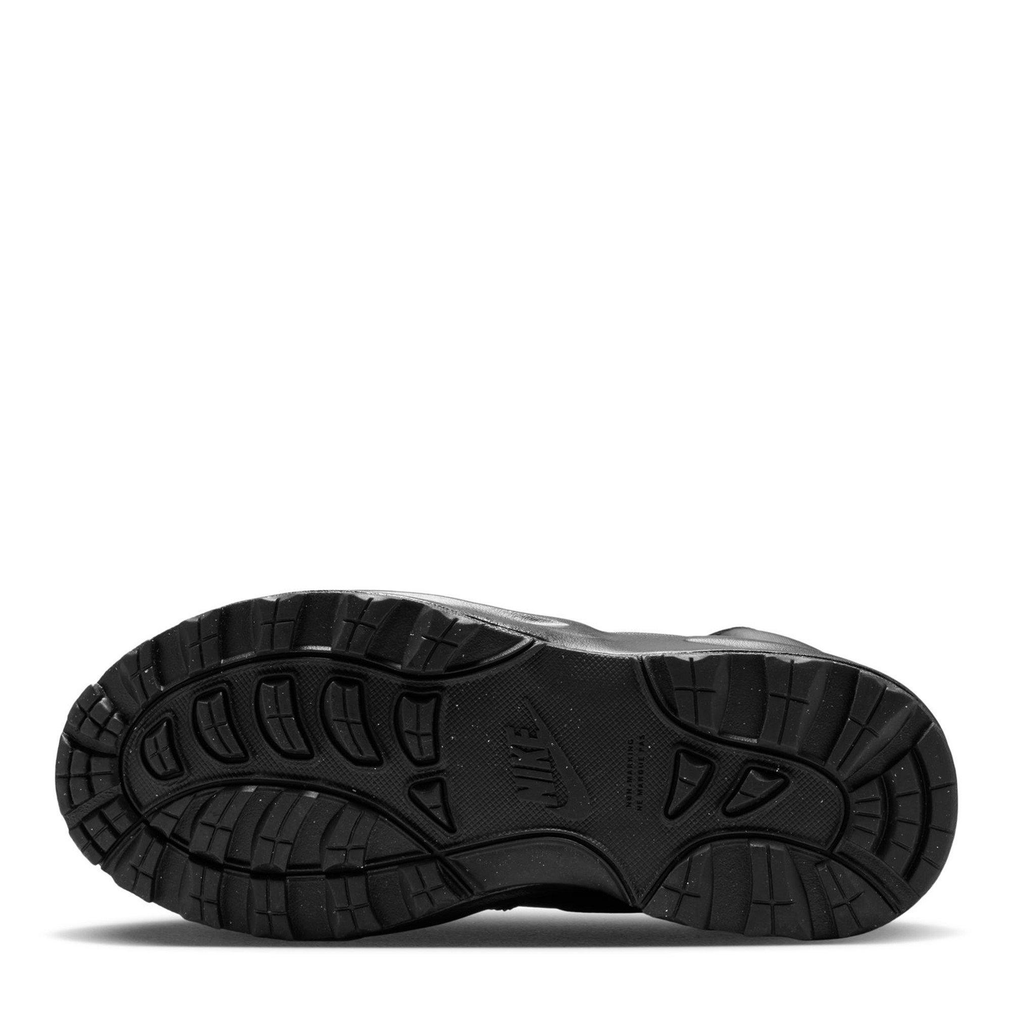 Triple Black - Nike - Manoa Jn54 - 6
