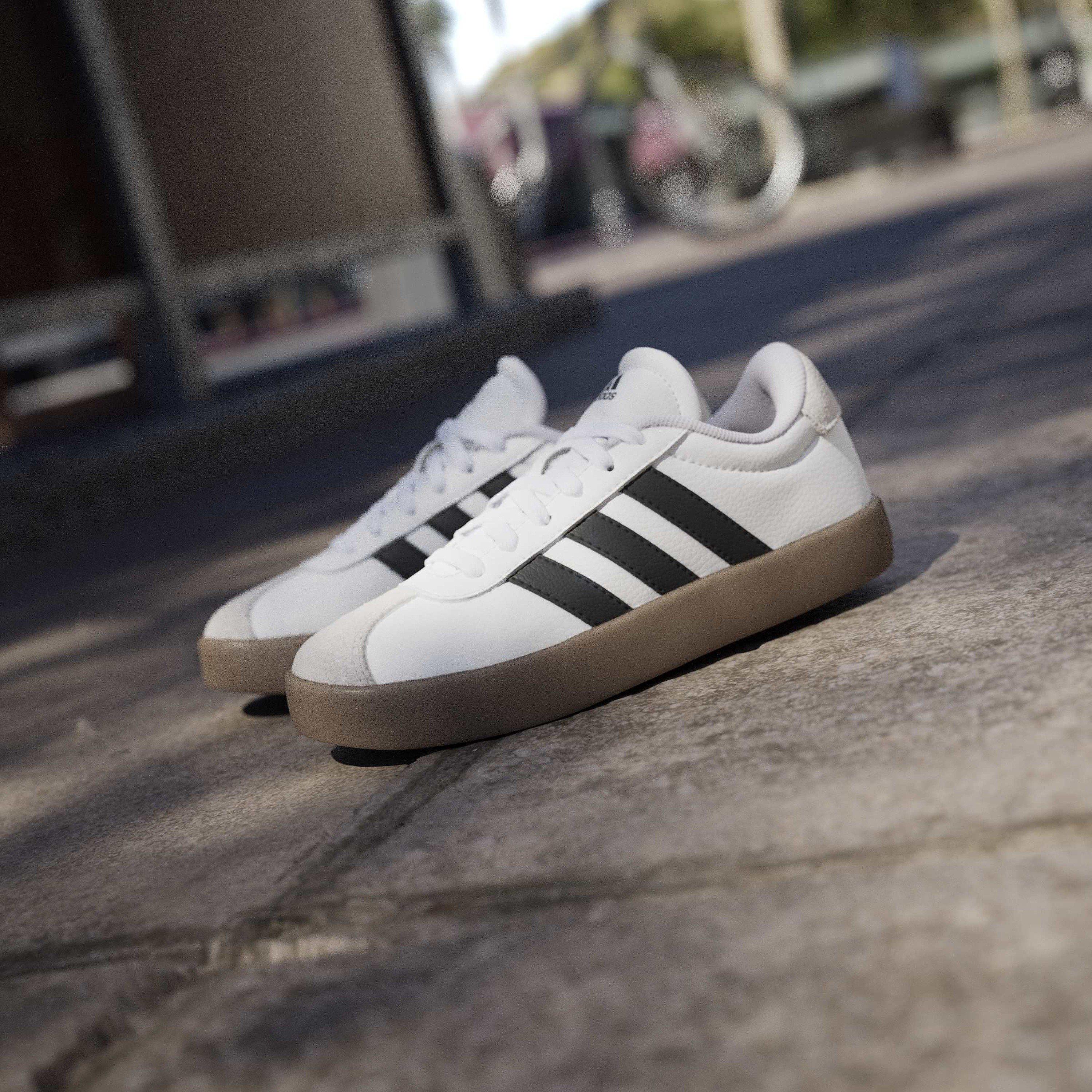 Wit/Gum - adidas - VL Court 3.0 Shoes Junior Boys - 15