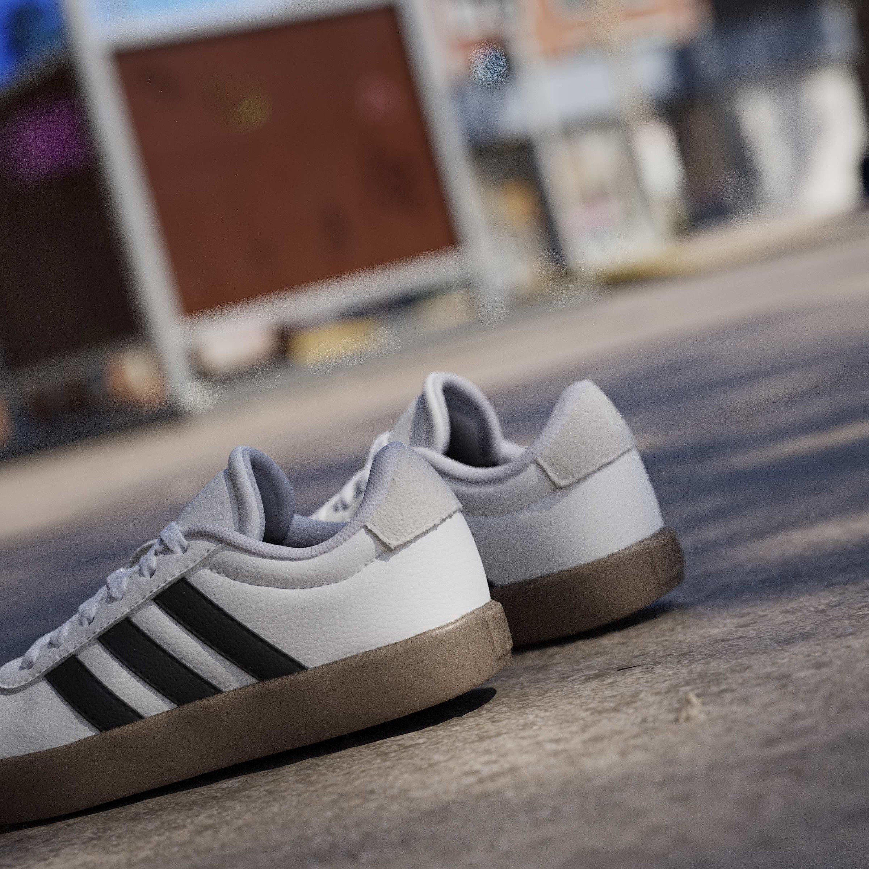 Wit/Gum - adidas - VL Court 3.0 Shoes Junior Boys - 16