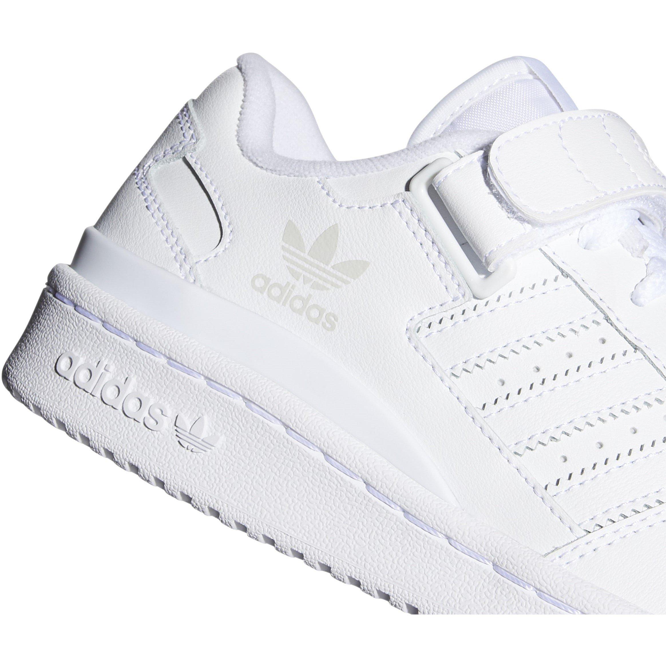 White - adidas Originals - Forum Low-Top Trainers - 7
