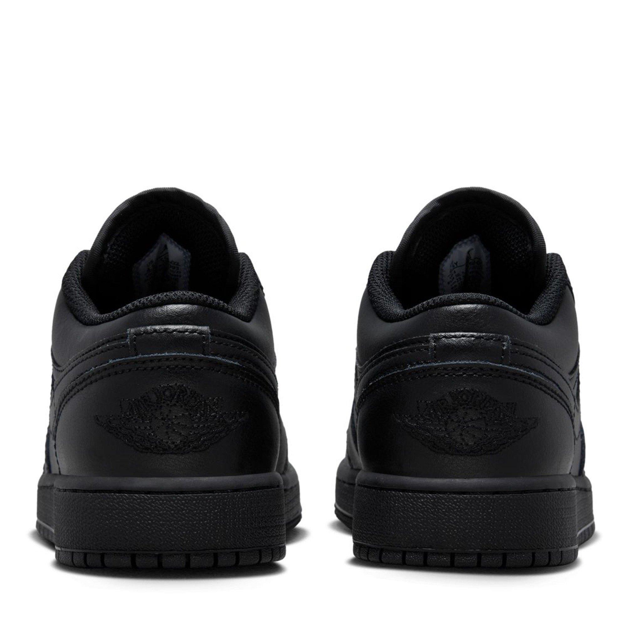 Triple Black - Air Jordan - Air Jor 1 Low Jn00 - 4