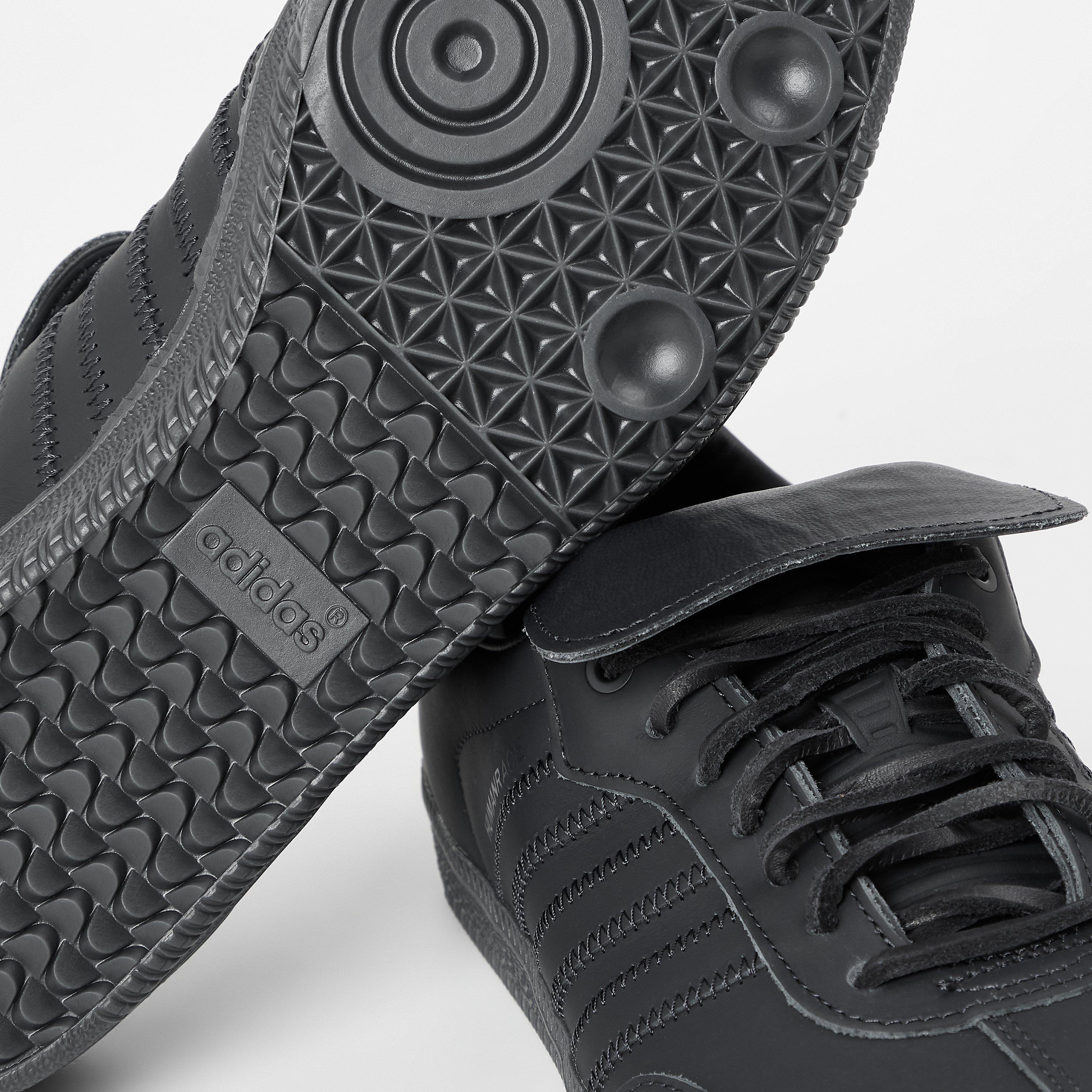 Charcoal - adidas Originals - Samba Low-Top Trainers - 3