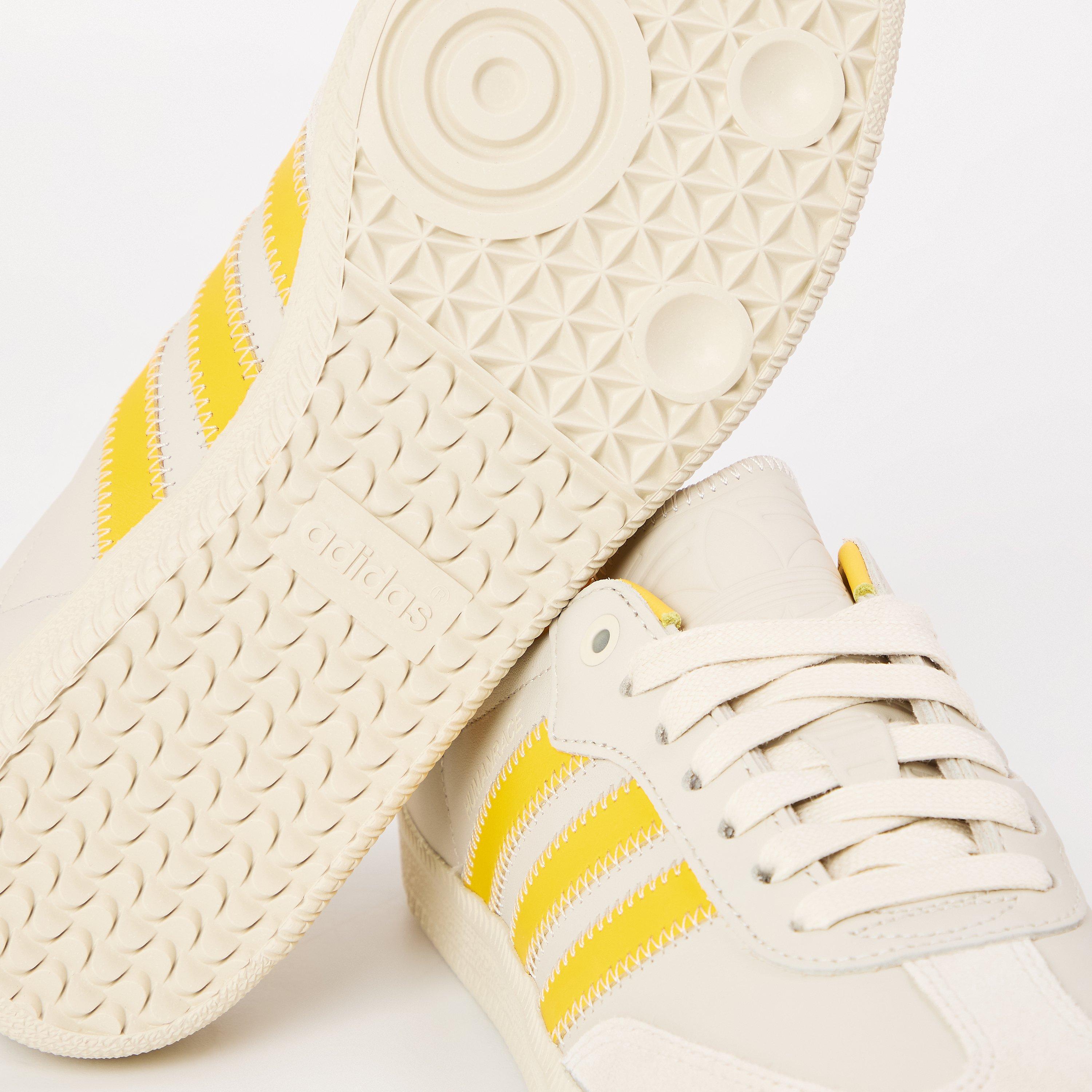 Bold Gold - adidas Originals - Samba Low-Top Trainers - 3
