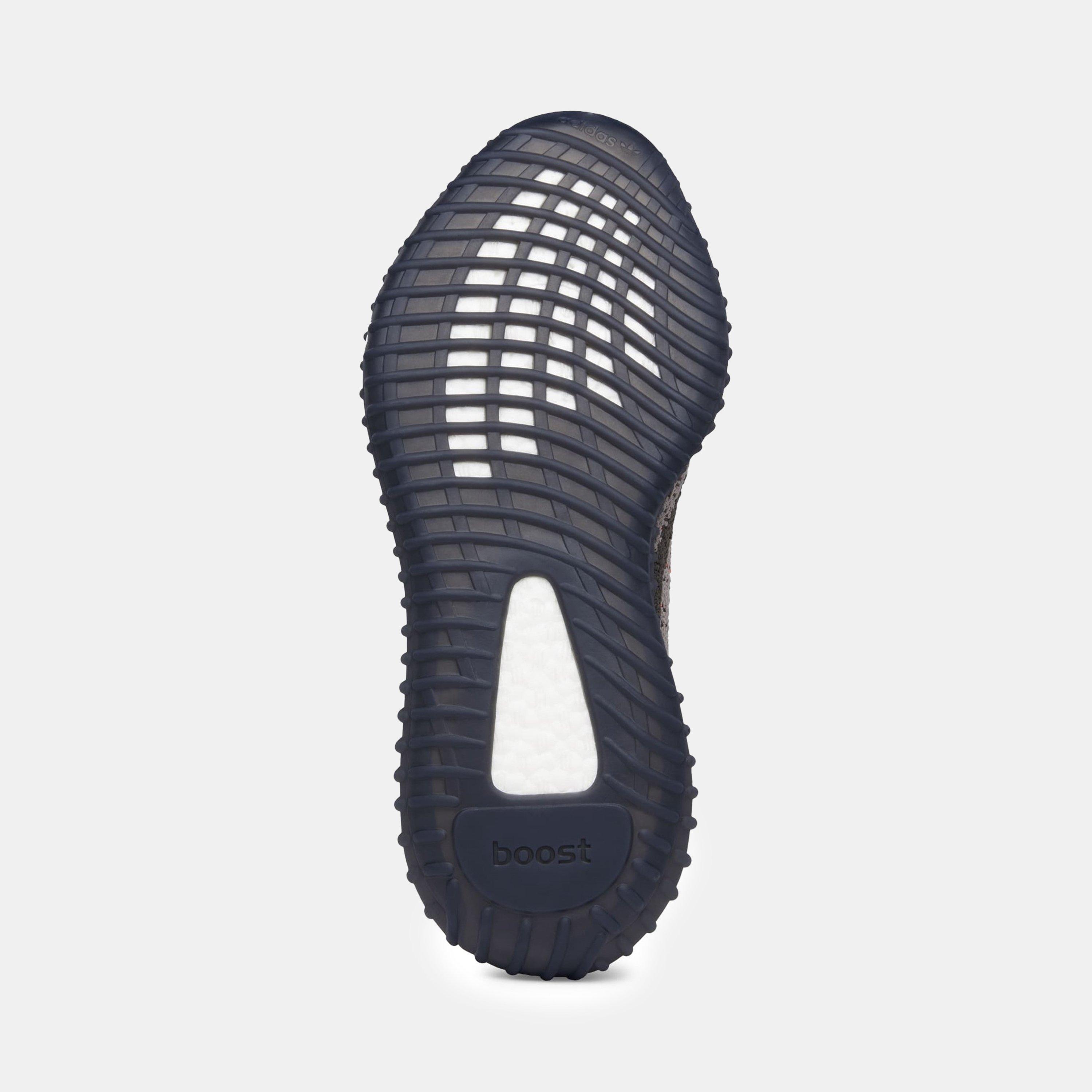 Carbon Beluga - Yeezy - Boost 350 V2 Primeknit Comfort Sneakers - 4